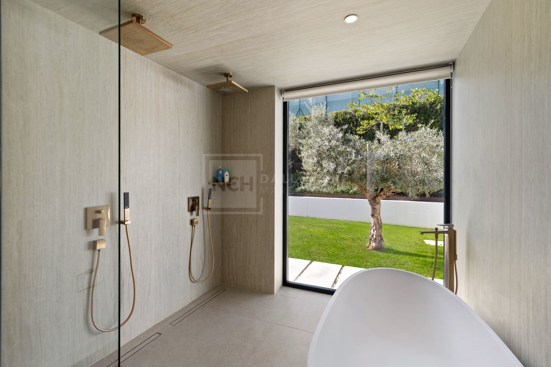 New Built Villa in Nueva Andalucia