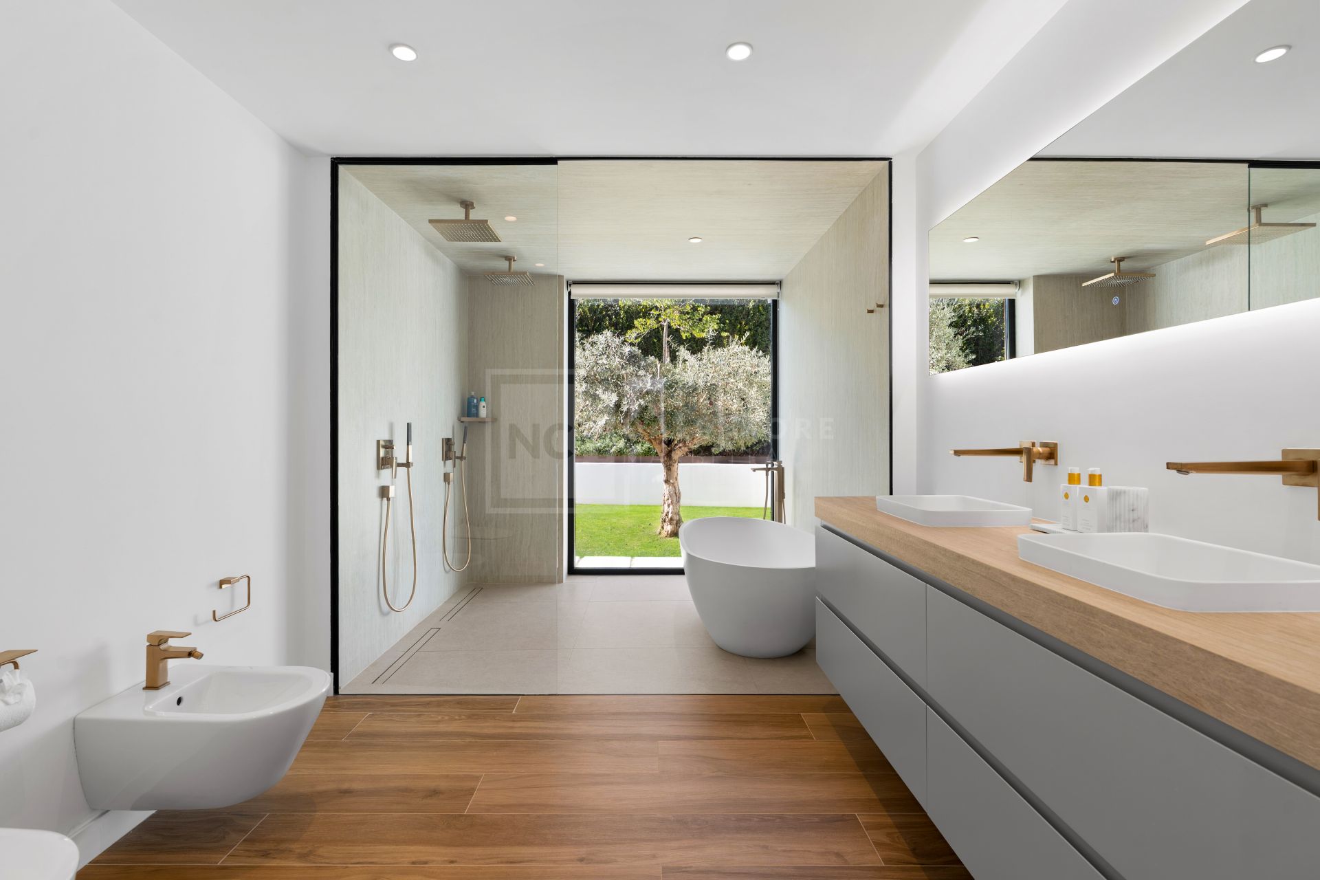New Built Villa in Nueva Andalucia