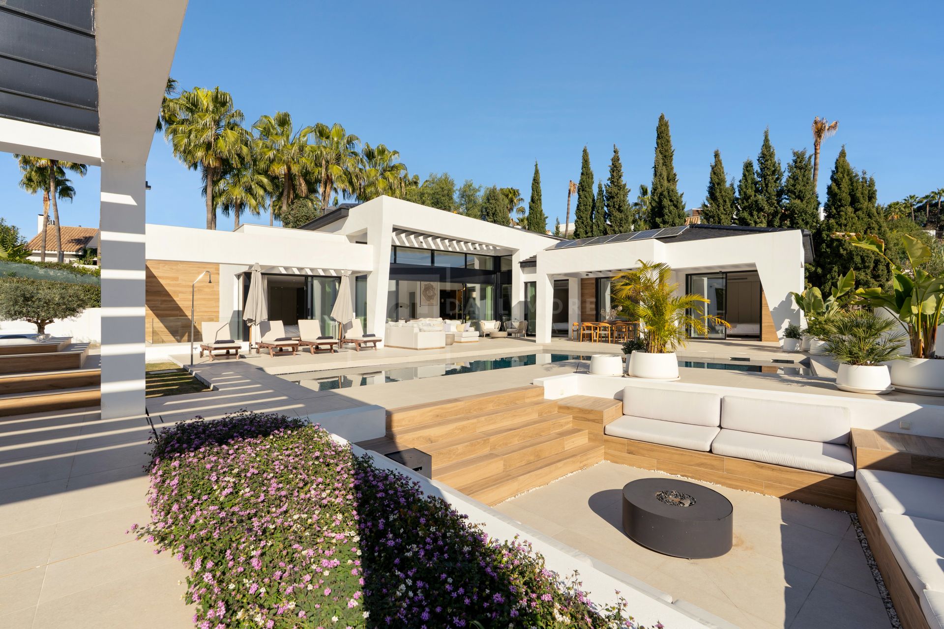 New Built Villa in Nueva Andalucia