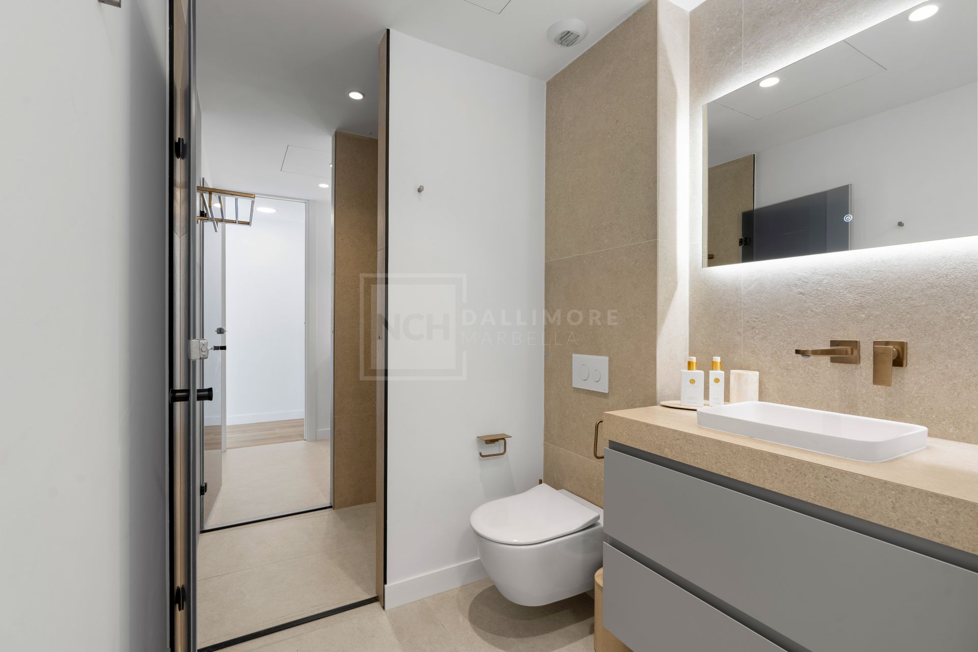 New Built Villa in Nueva Andalucia