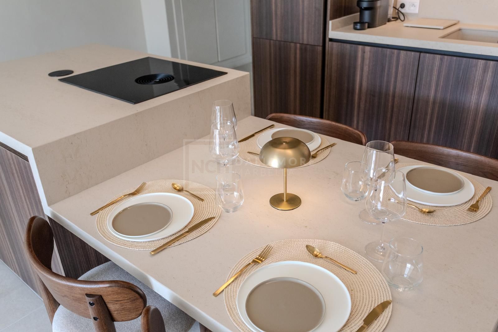 Elegante vivienda totalmente renovada en 2025 con acabados de alta gama y amplias terrazas