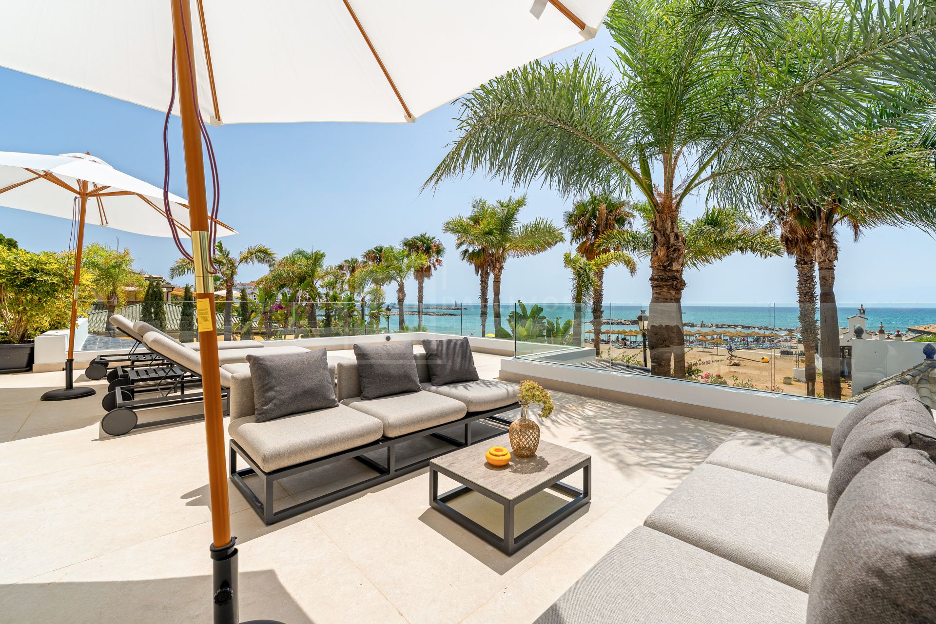 Beachfront Six Bedroom Villa With Panoramic Sea Views in Marbella