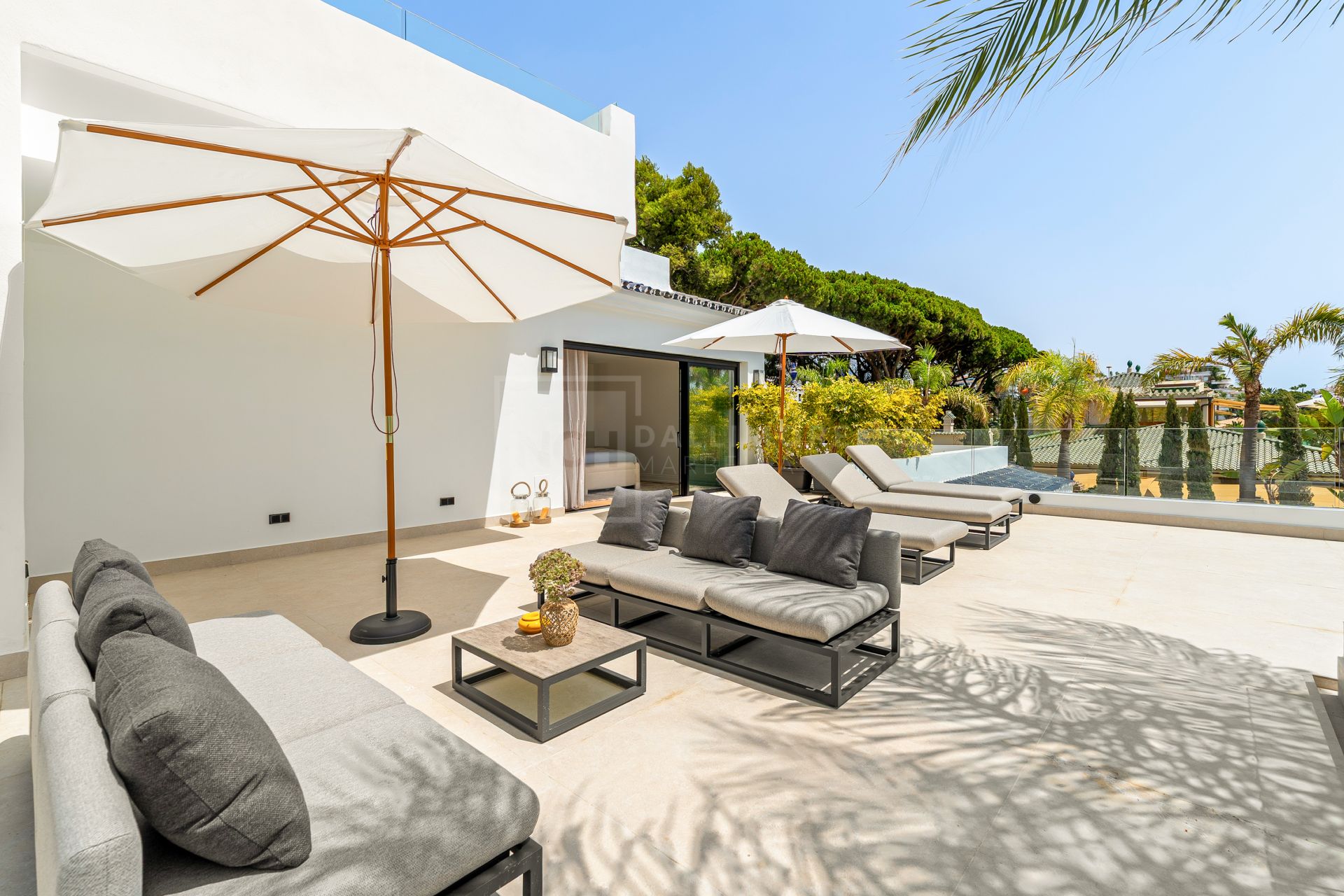 Beachfront Six Bedroom Villa With Panoramic Sea Views in Marbella