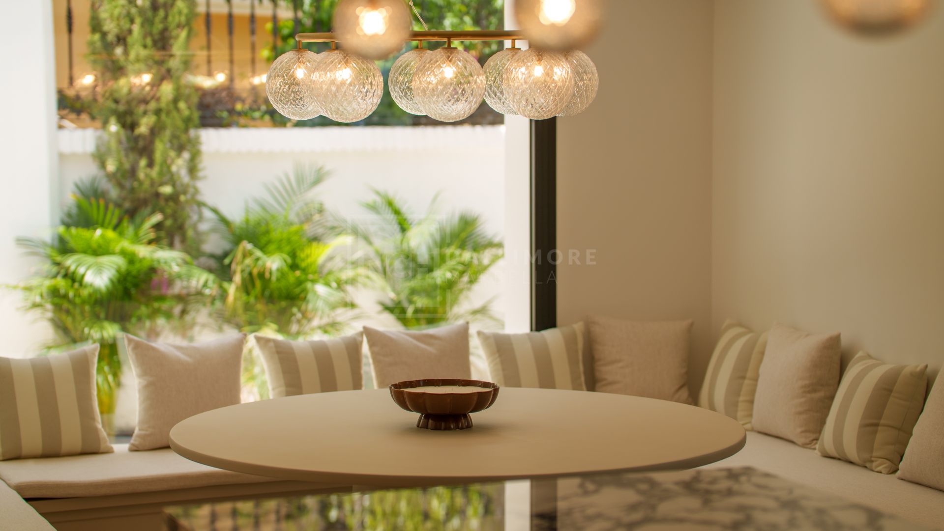 Beachfront Six Bedroom Villa With Panoramic Sea Views in Marbella