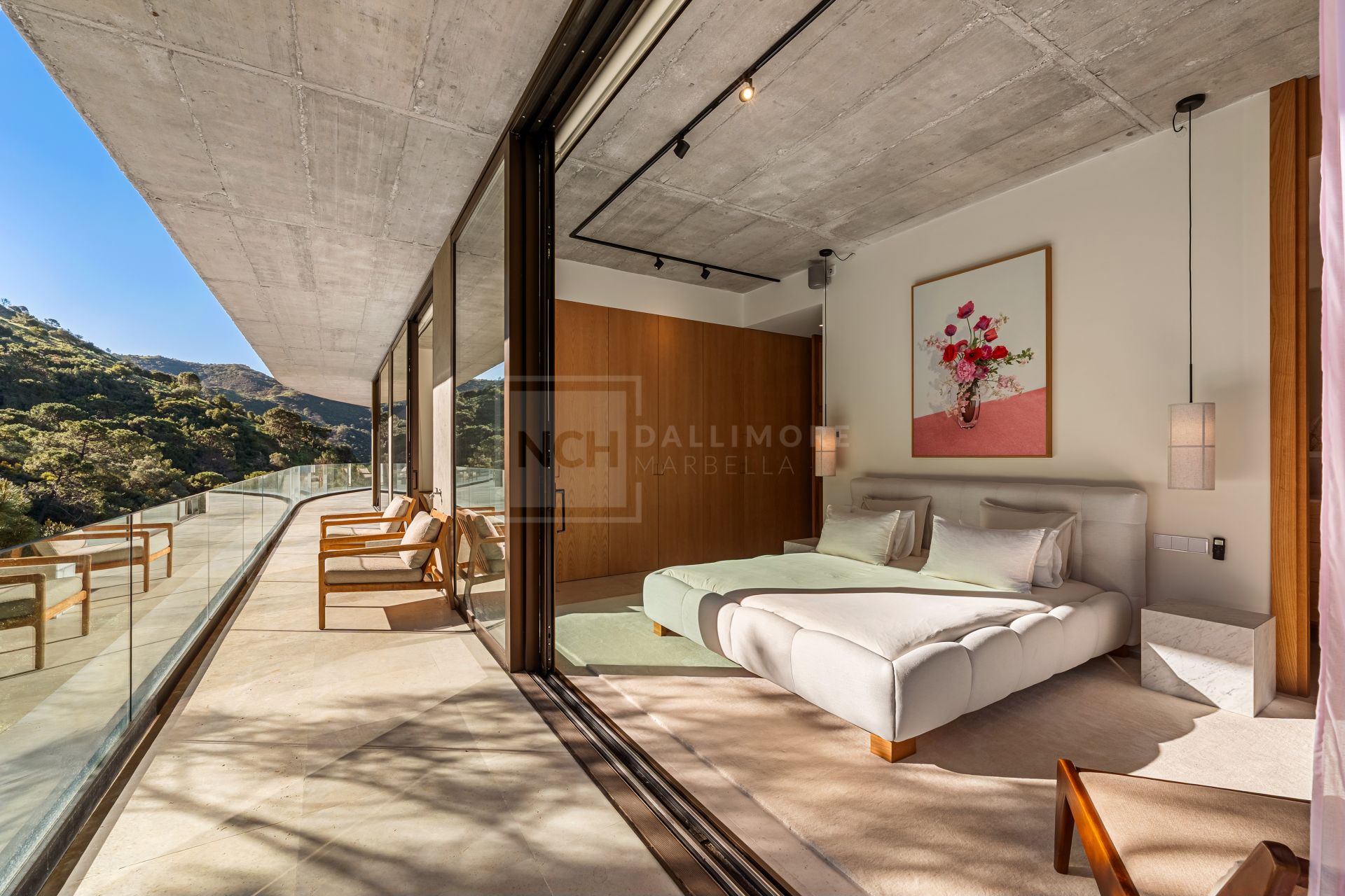 Villa de diseño con 5 dormitorios, spa, gimnasio y vistas panorámicas