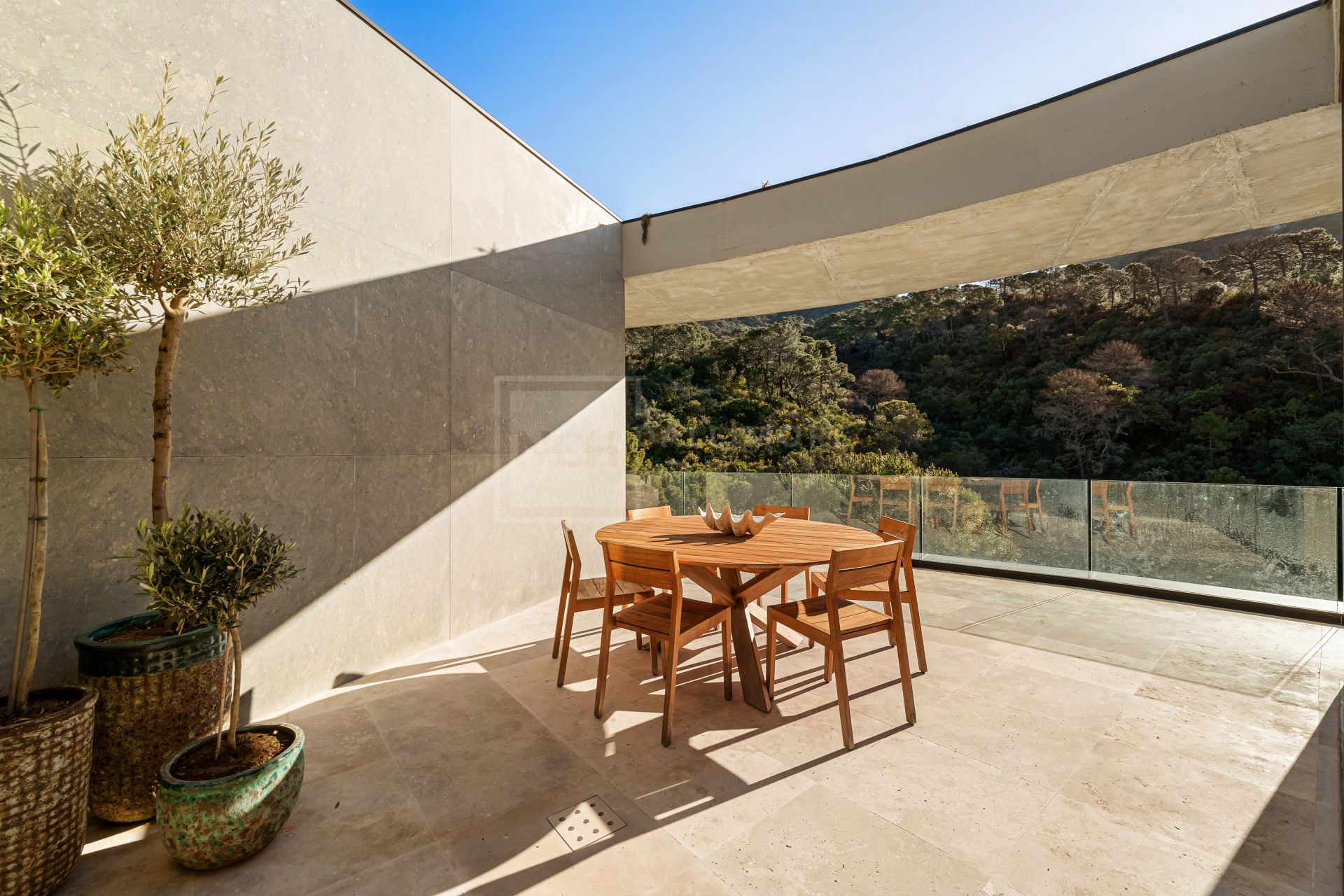Villa de diseño con 5 dormitorios, spa, gimnasio y vistas panorámicas
