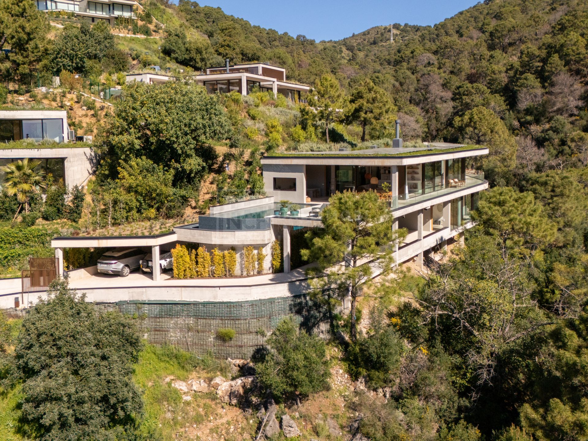 Villa de diseño con 5 dormitorios, spa, gimnasio y vistas panorámicas