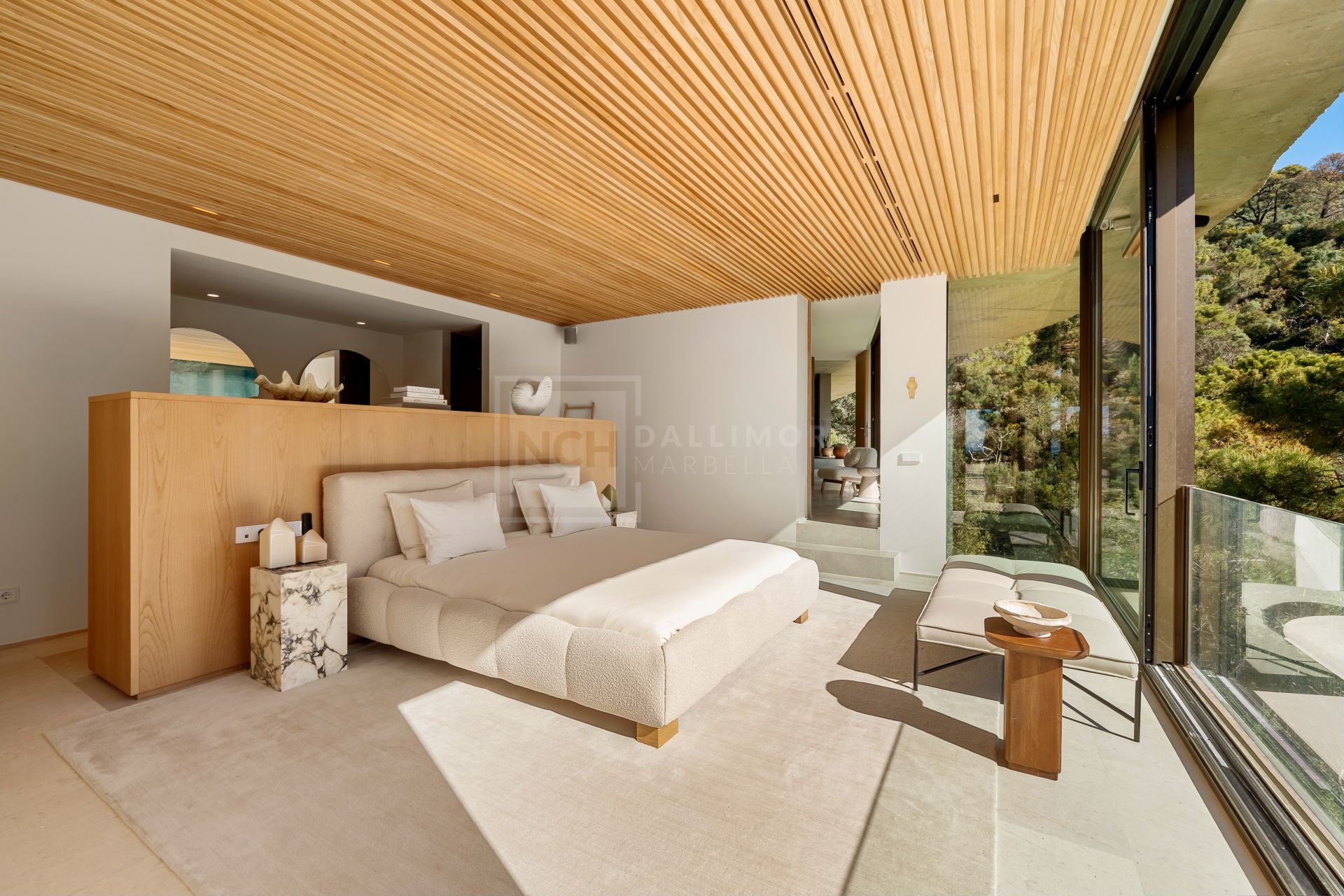 Villa de diseño con 5 dormitorios, spa, gimnasio y vistas panorámicas