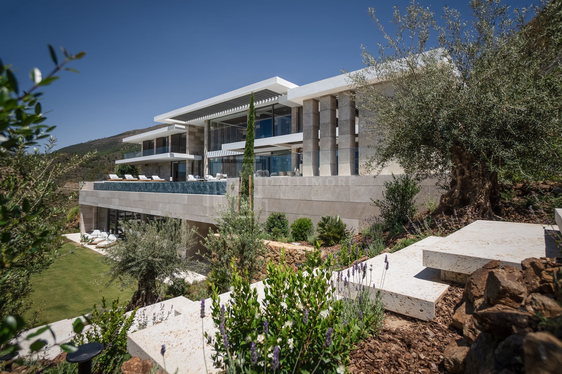 Brand New Luxury Villa in La Zagaleta, Benahavis