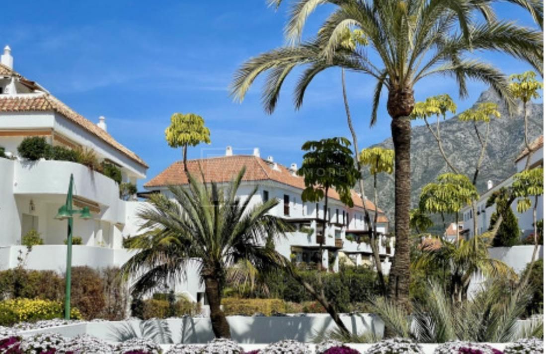 Stylish Loft-Style Penthouse in Las Lomas del Marbella Club, On Marbella´s Golden Mile