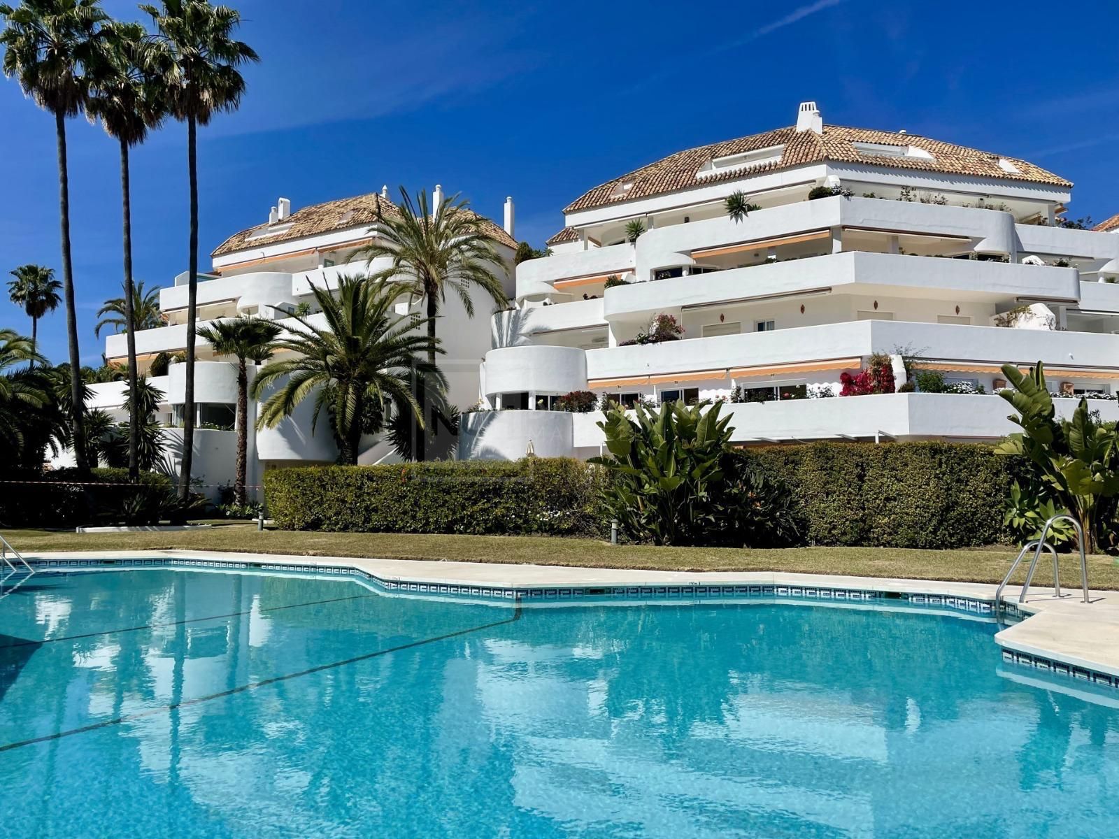 Stylish Loft-Style Penthouse in Las Lomas del Marbella Club, On Marbella´s Golden Mile