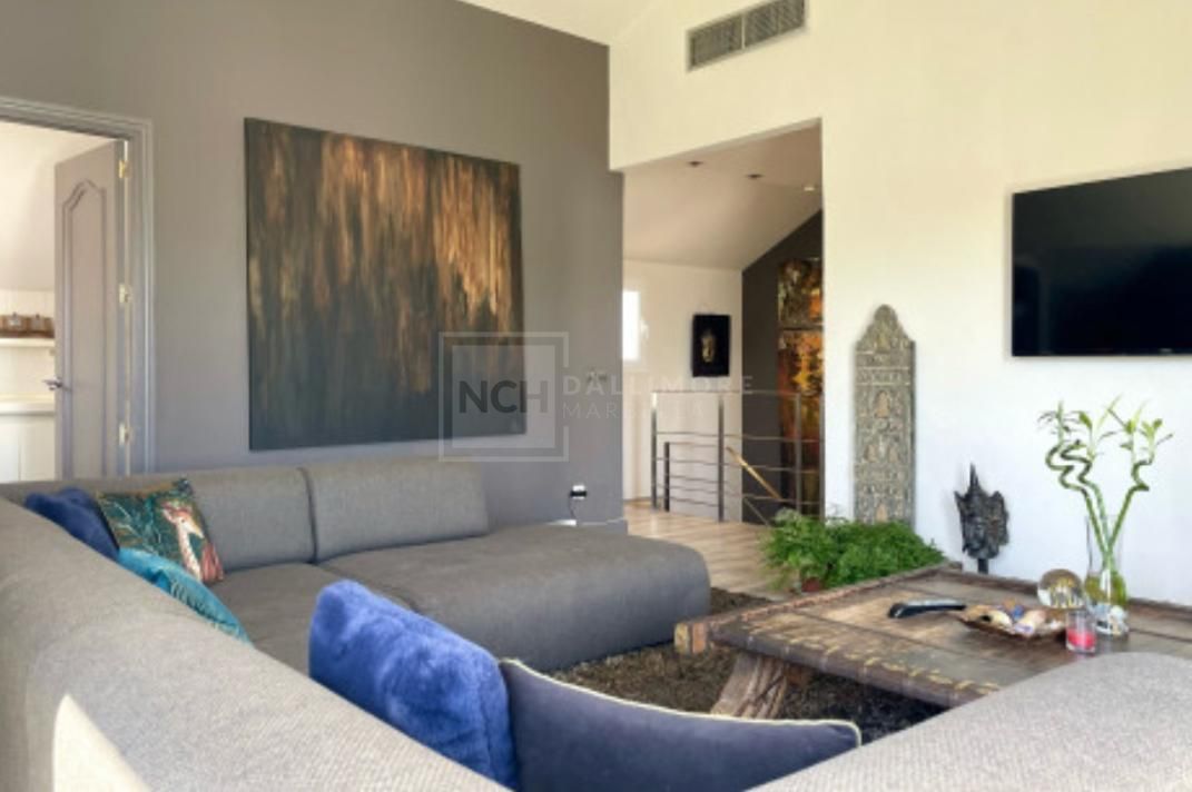 Stylish Loft-Style Penthouse in Las Lomas del Marbella Club, On Marbella´s Golden Mile