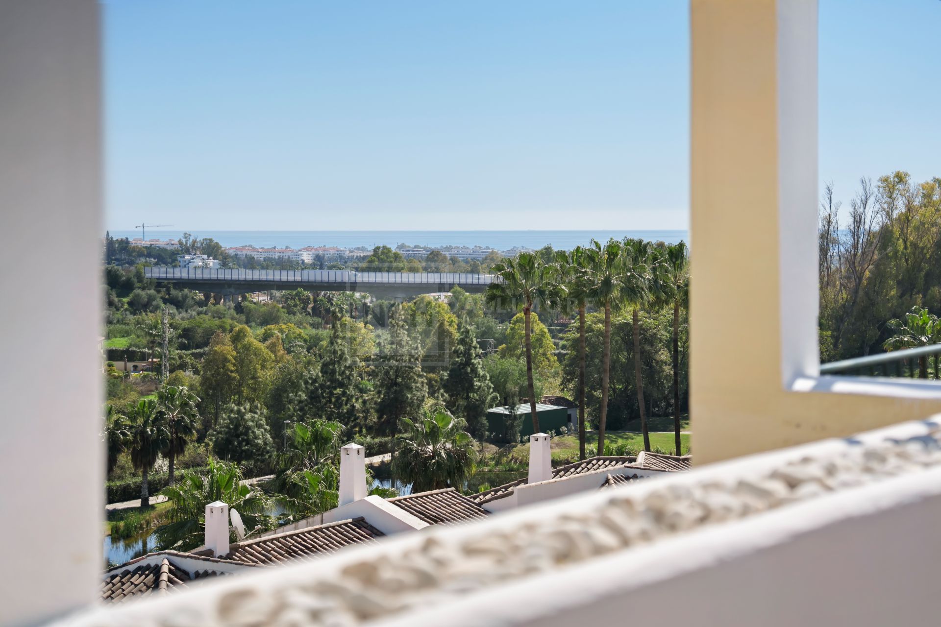 Ático de Lujo con Vistas al Mar – La Quinta
