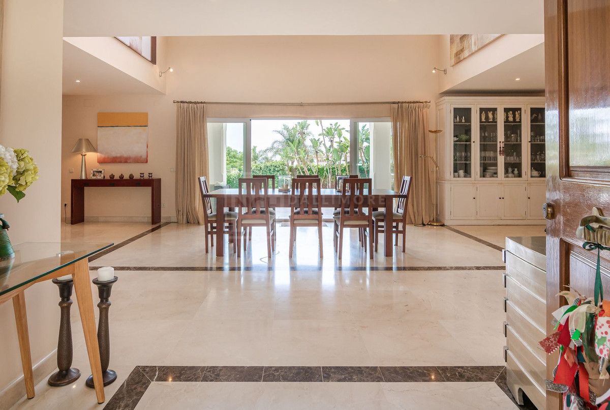 Villa de lujo andaluza en El Paraíso Alto