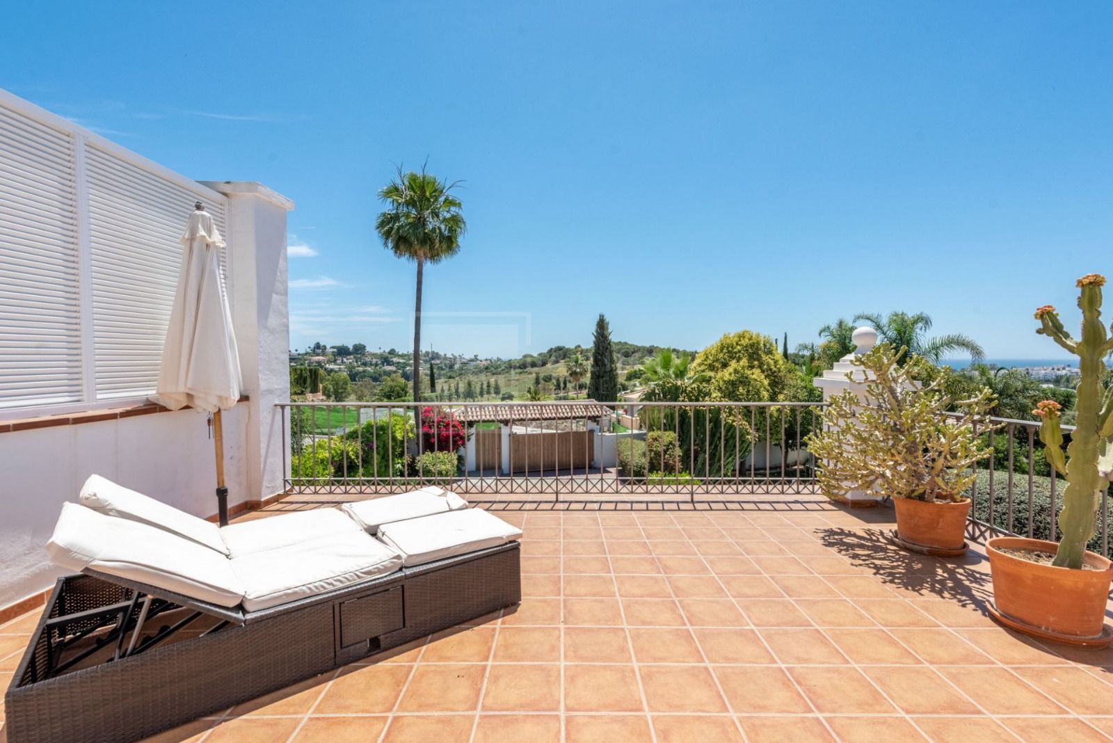Villa de lujo andaluza en El Paraíso Alto