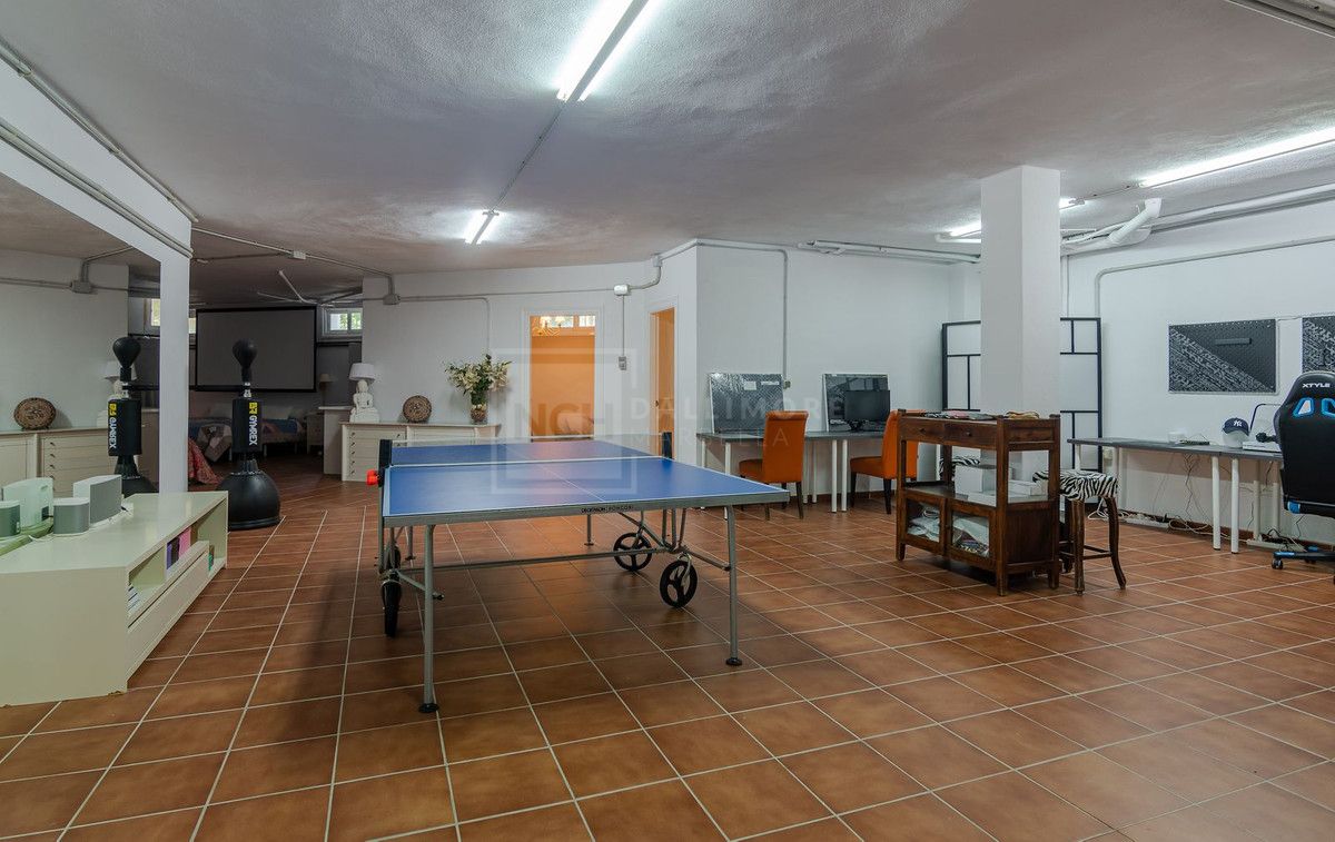 Villa de lujo andaluza en El Paraíso Alto