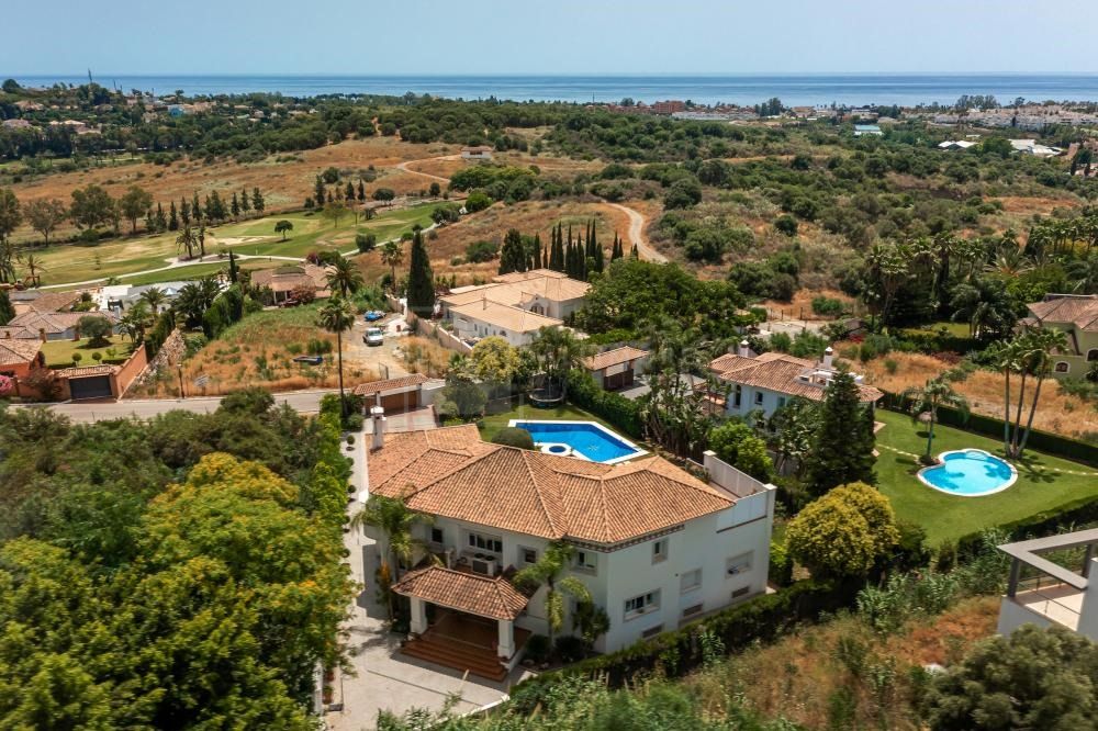 Villa de lujo andaluza en El Paraíso Alto
