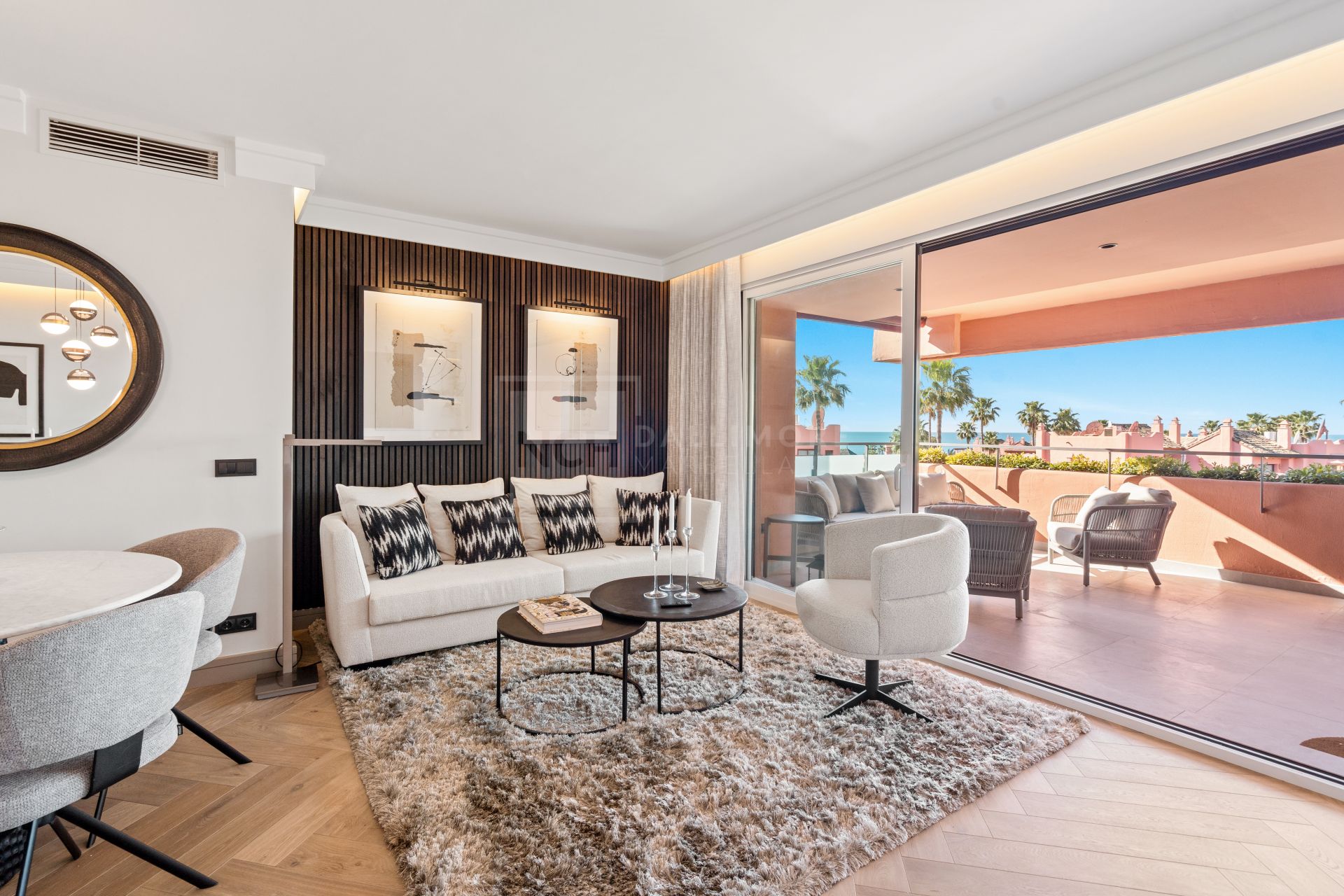 Sea View Luxury Penthouse - Newly Renovated on the Beach Side New Golden Mile