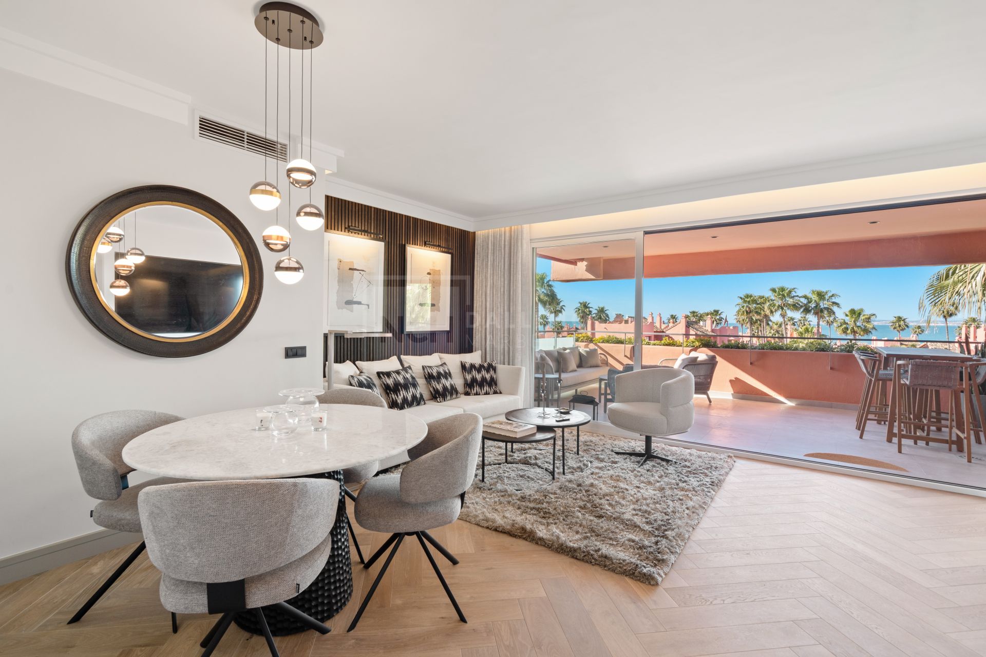 Sea View Luxury Penthouse - Newly Renovated on the Beach Side New Golden Mile