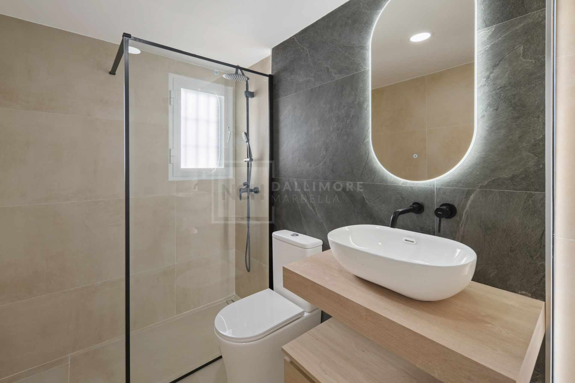 Stylish Two-Bedroom Apartment in Mirador La Quinta