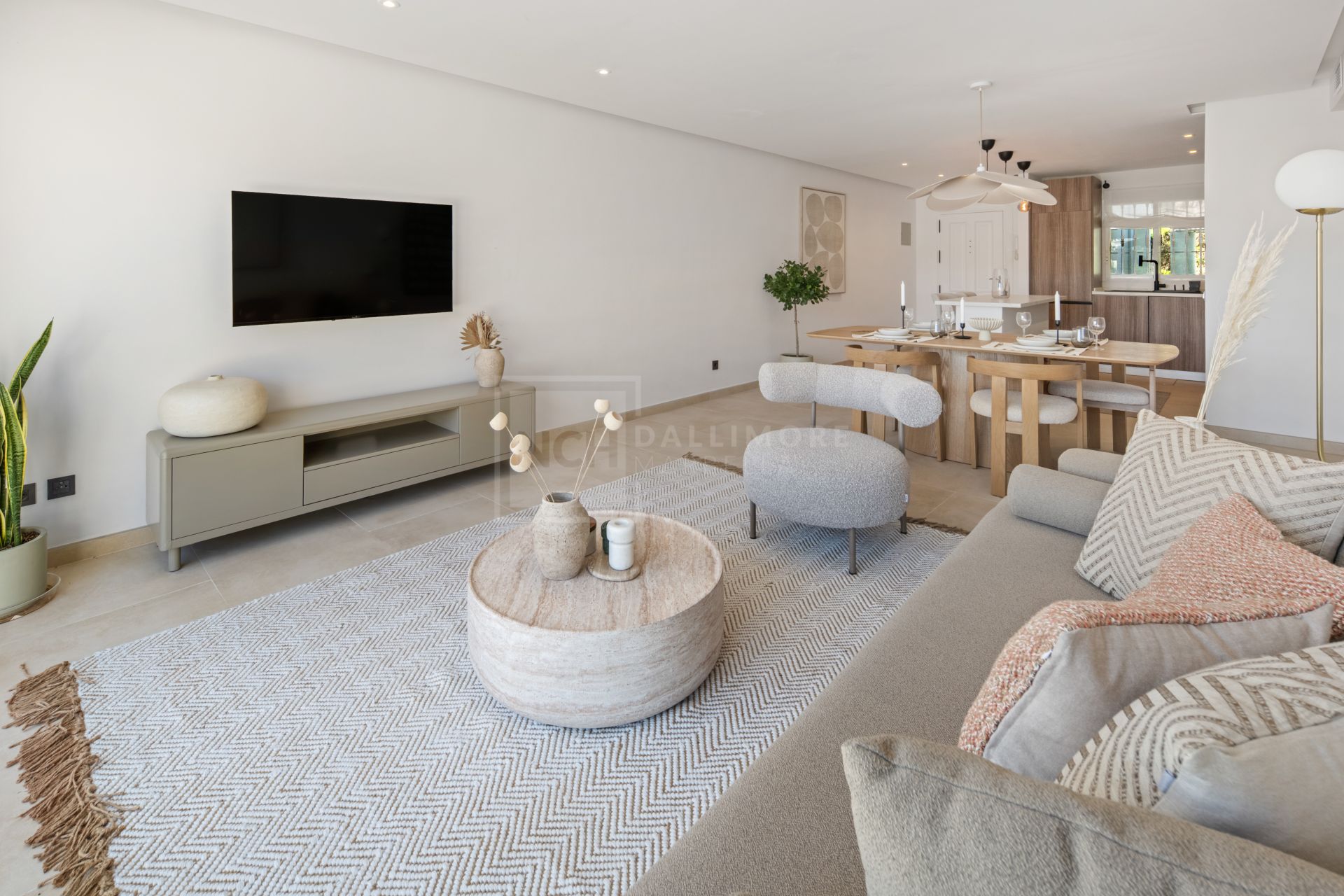 Stylish Two-Bedroom Apartment in Mirador La Quinta