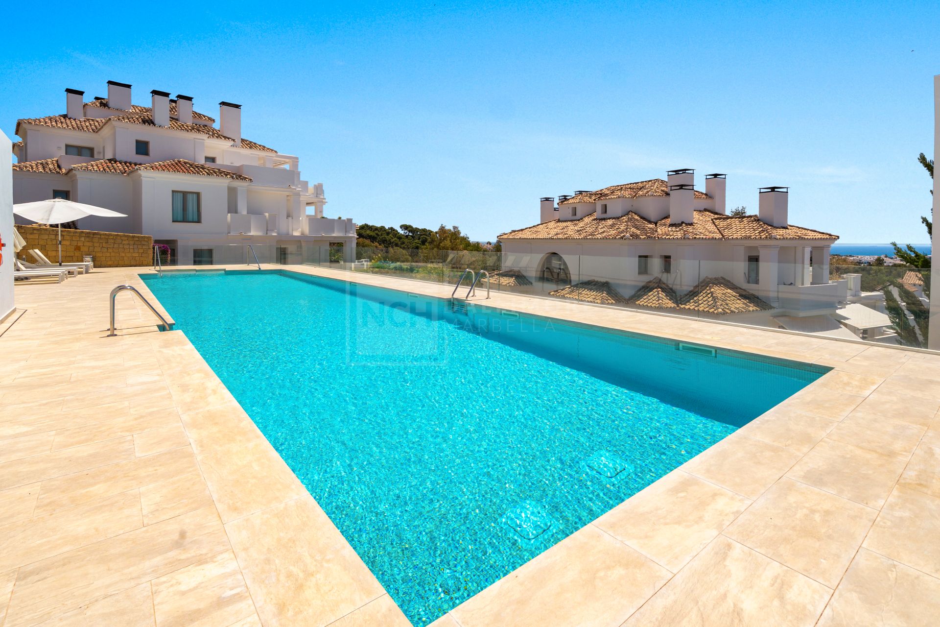 Residencia exclusiva de planta completa con piscina privada | 9 Lions Residences, Nueva Andalucía