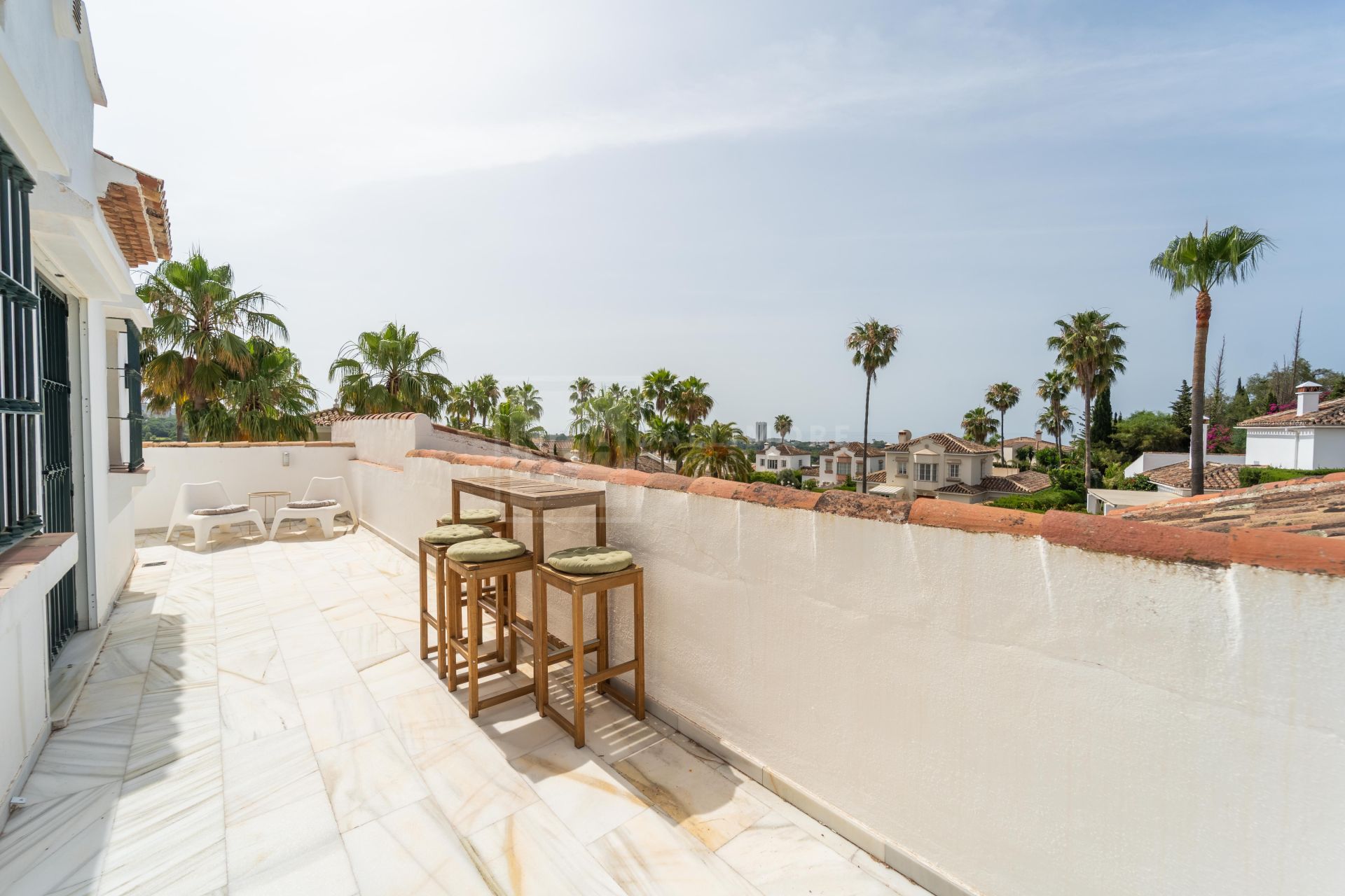 Villa en venta en Elviria, Marbella Este