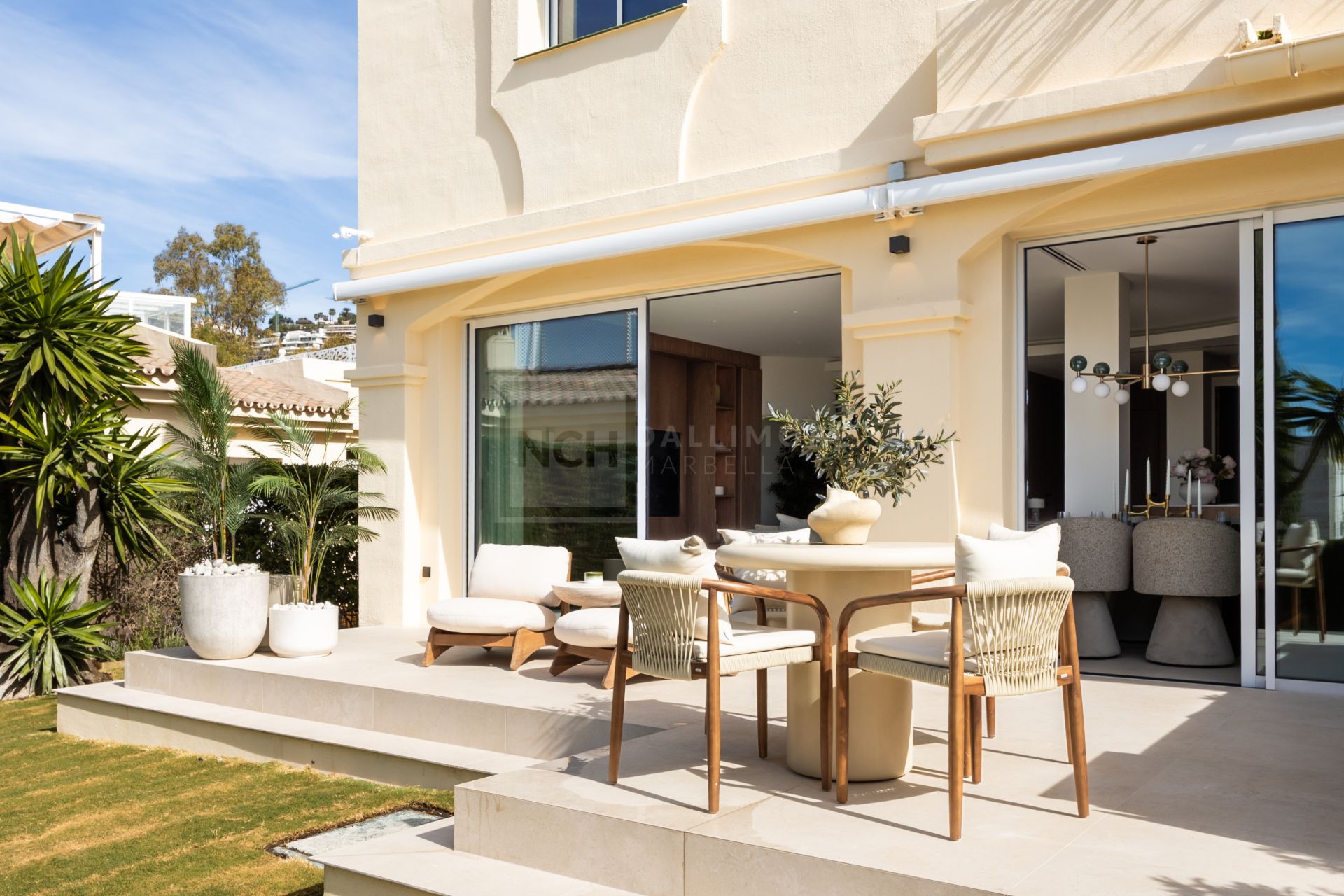 Luxury Townhouse in Benahavís with 4 bedrooms