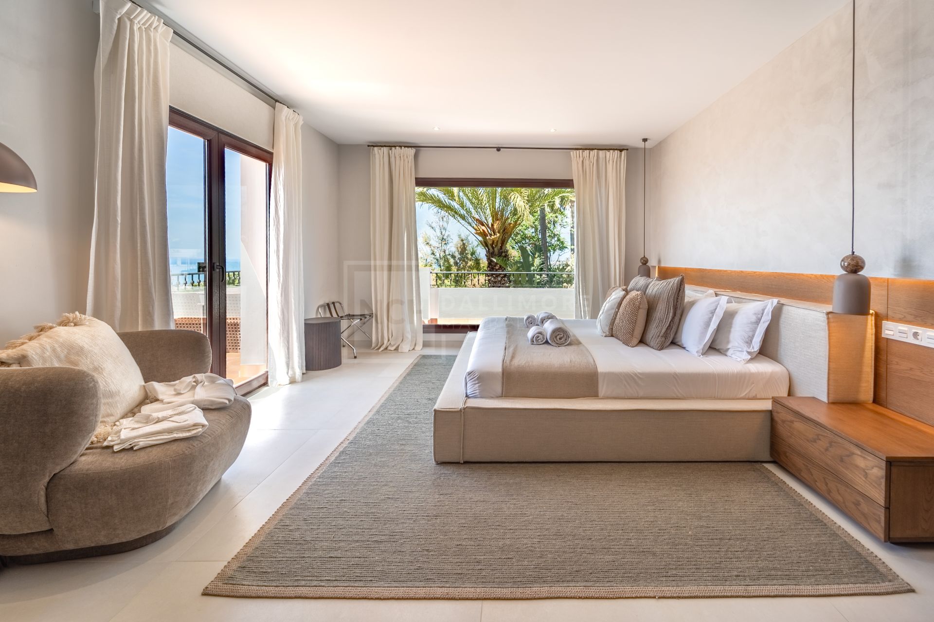 Andalucian Style Villa in El Rosario Marbella East