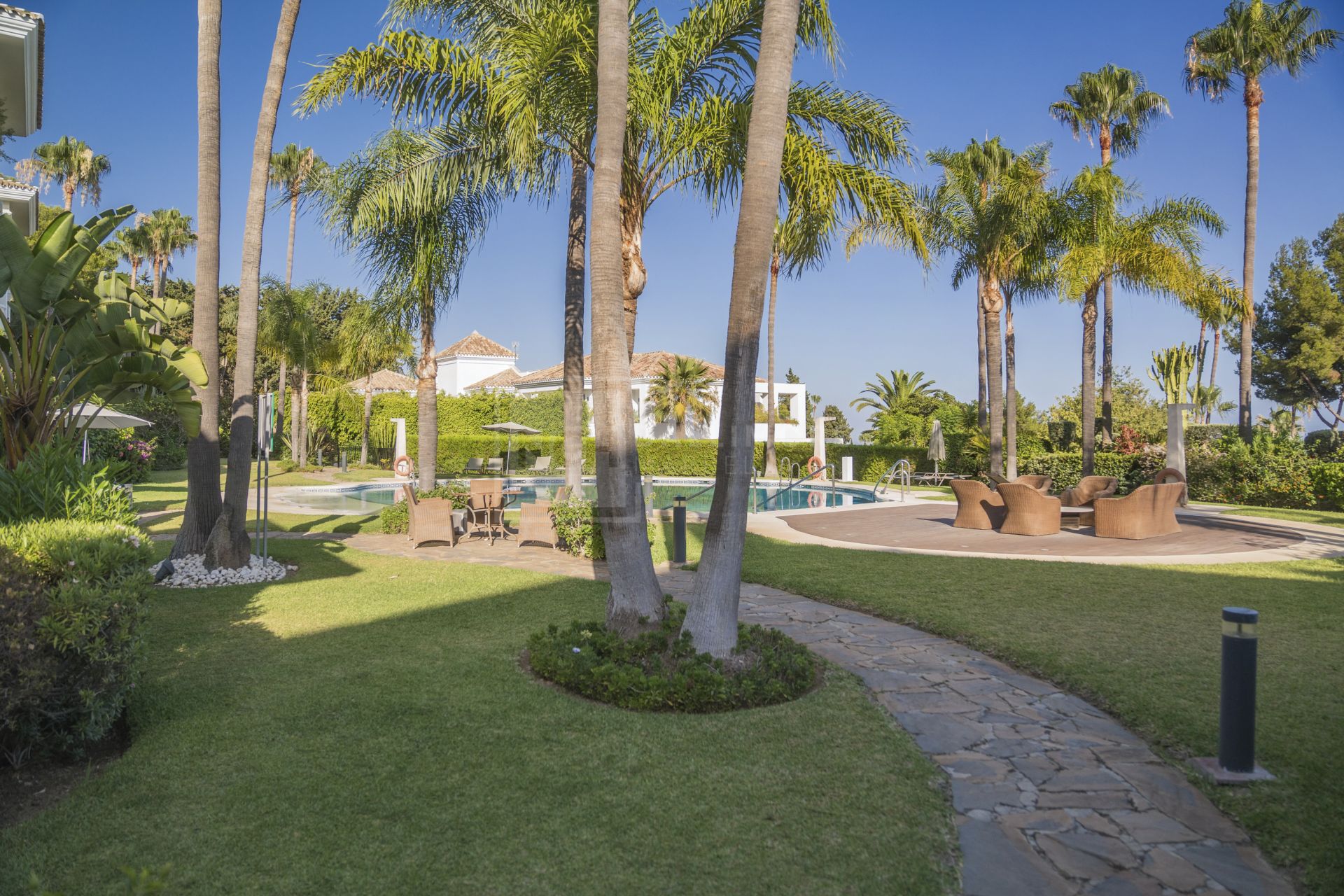 Reformed Apartment Located on Marbella's Golden Mile
