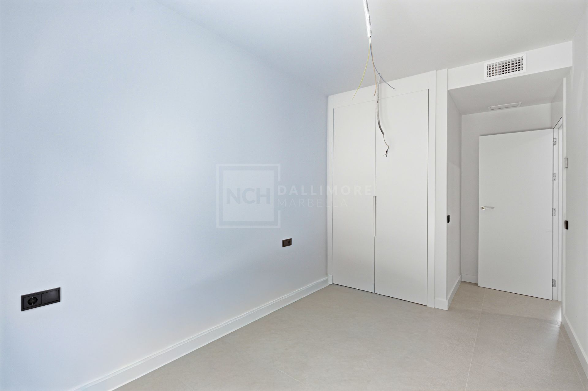 Brand-new, three bedroom apartment in the sought-after gated community of Medblue, in Altos de los Monteros