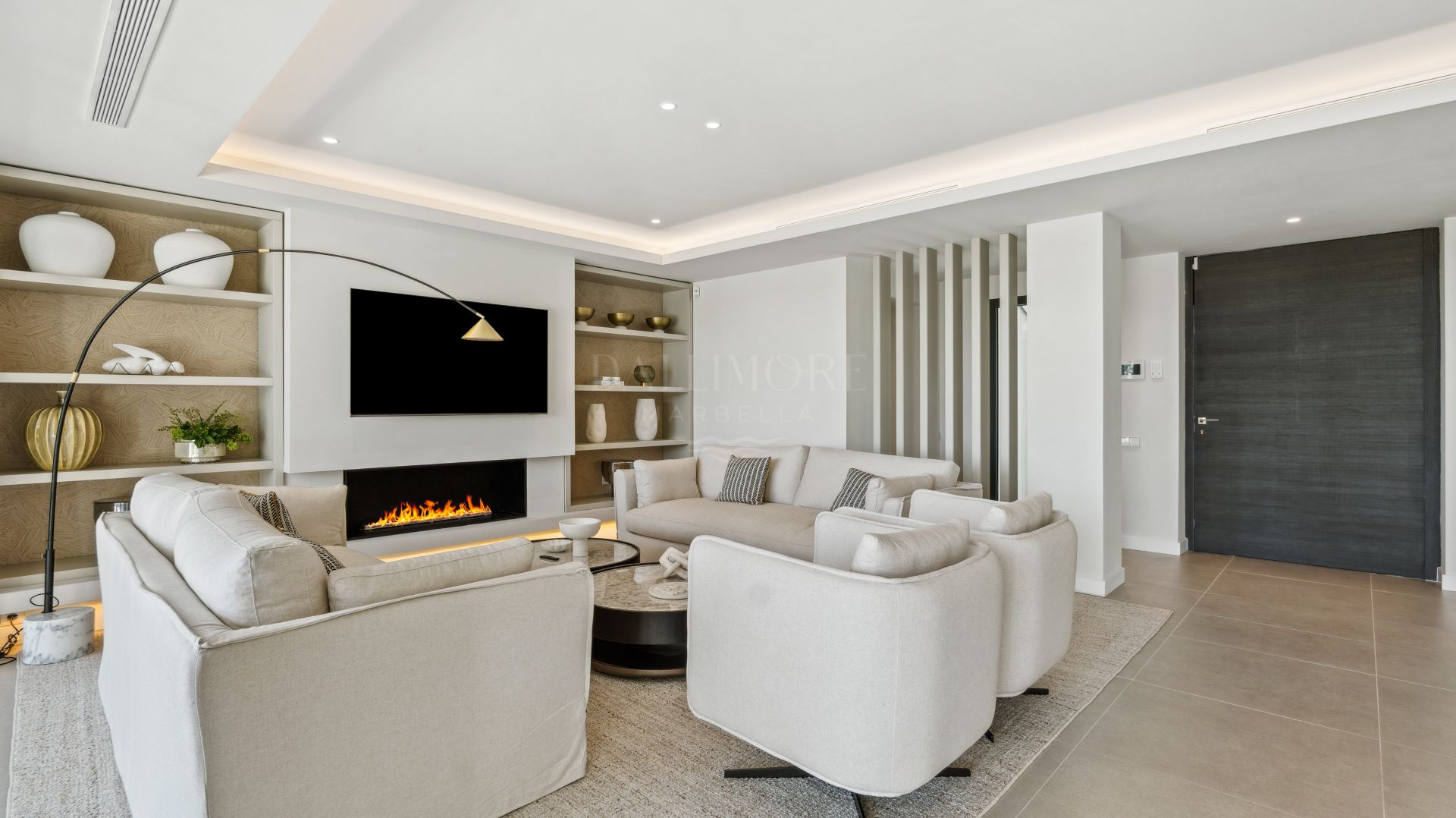 Welcome to Villa Rosalia — Refined Luxury with Stunning Seaviews in Nueva Andalucía, Marbella