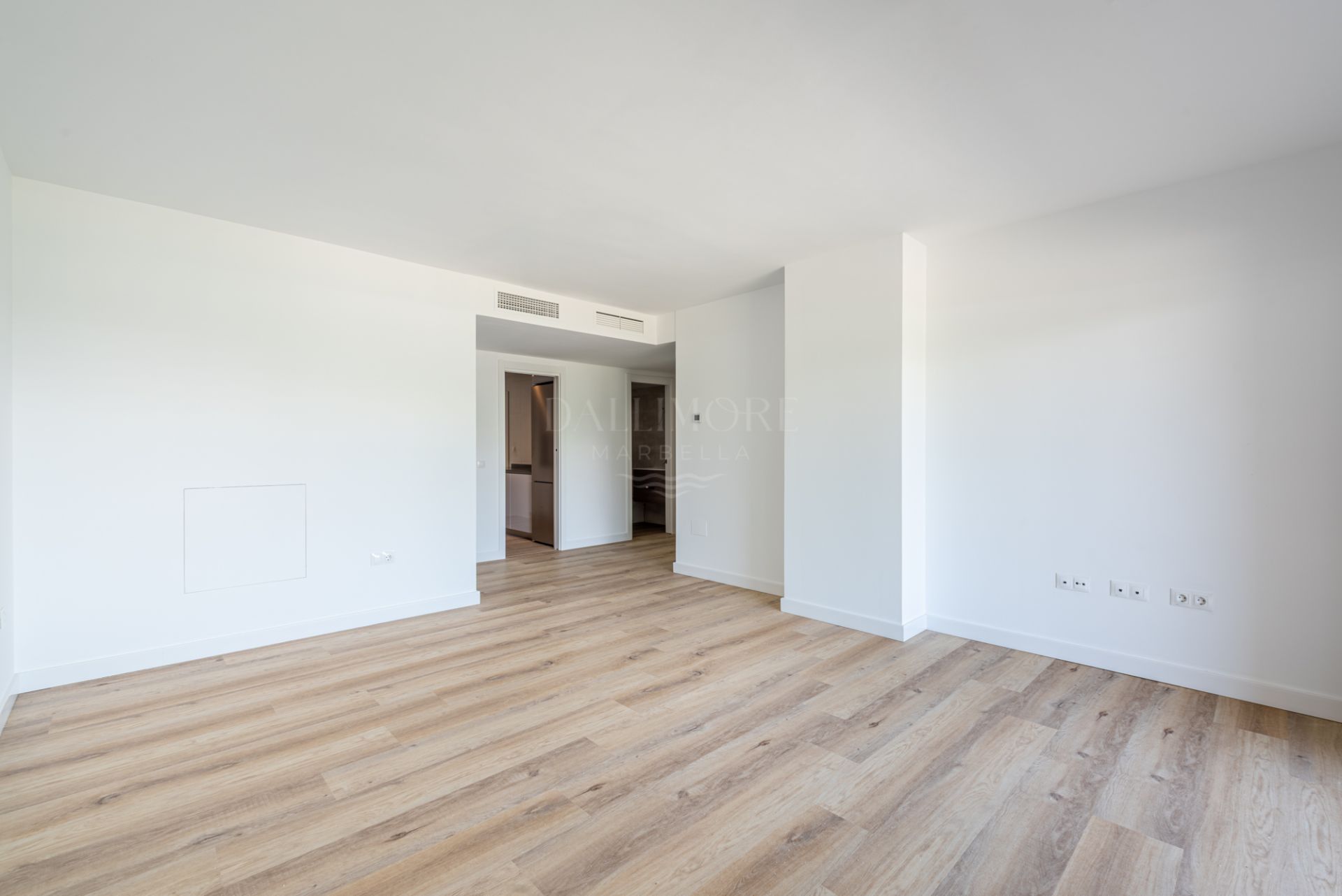 Brand-New 3-Bedroom Apartment for Long-Term Rent in La Campana, Nueva Andalucía