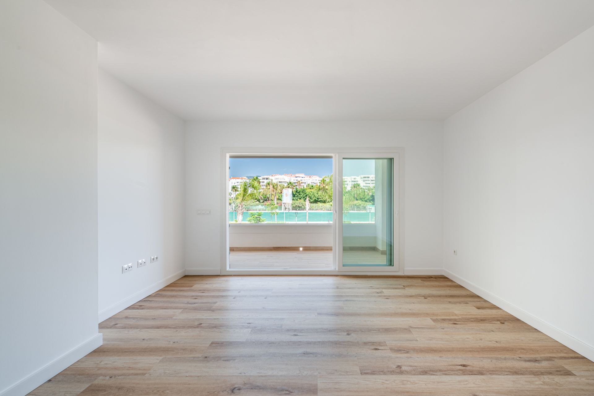 Brand-New 3-Bedroom Apartment for Long-Term Rent in La Campana, Nueva Andalucía