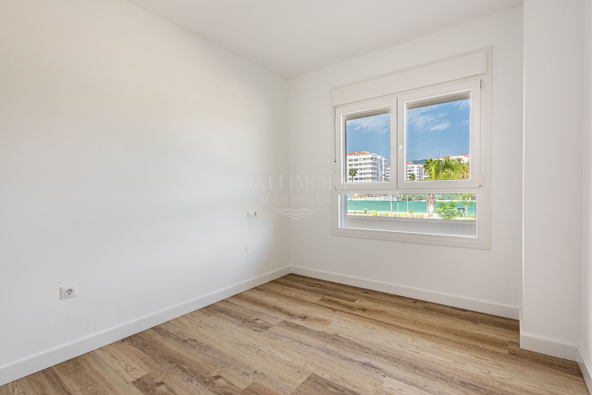 Brand-New 3-Bedroom Apartment for Long-Term Rent in La Campana, Nueva Andalucía