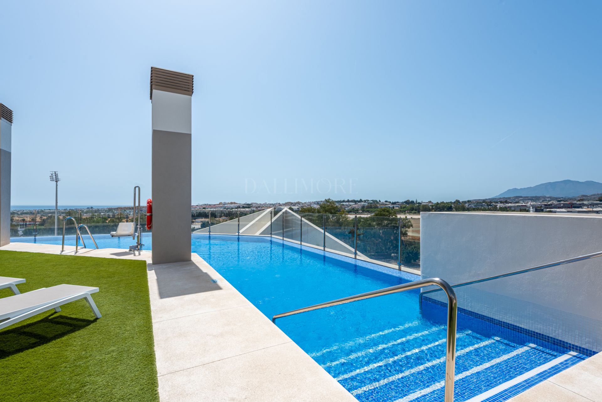Brand-New 3-Bedroom Apartment for Long-Term Rent in La Campana, Nueva Andalucía