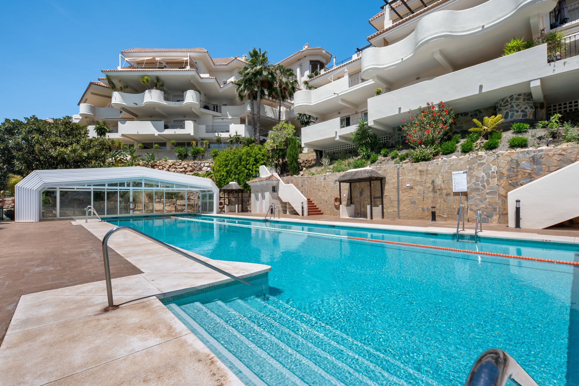 South-Facing Three-Bedroom Penthouse with Sea and Mountain Views