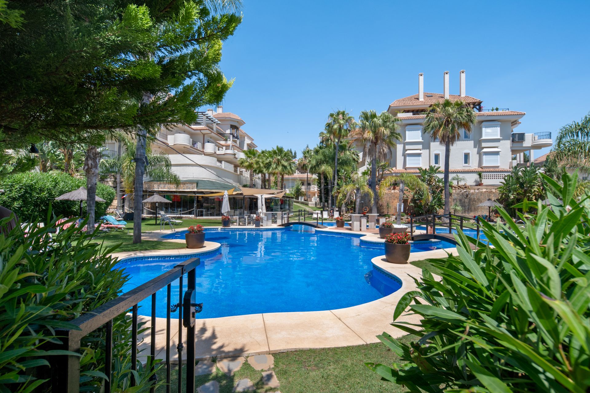 South-Facing Three-Bedroom Penthouse with Sea and Mountain Views