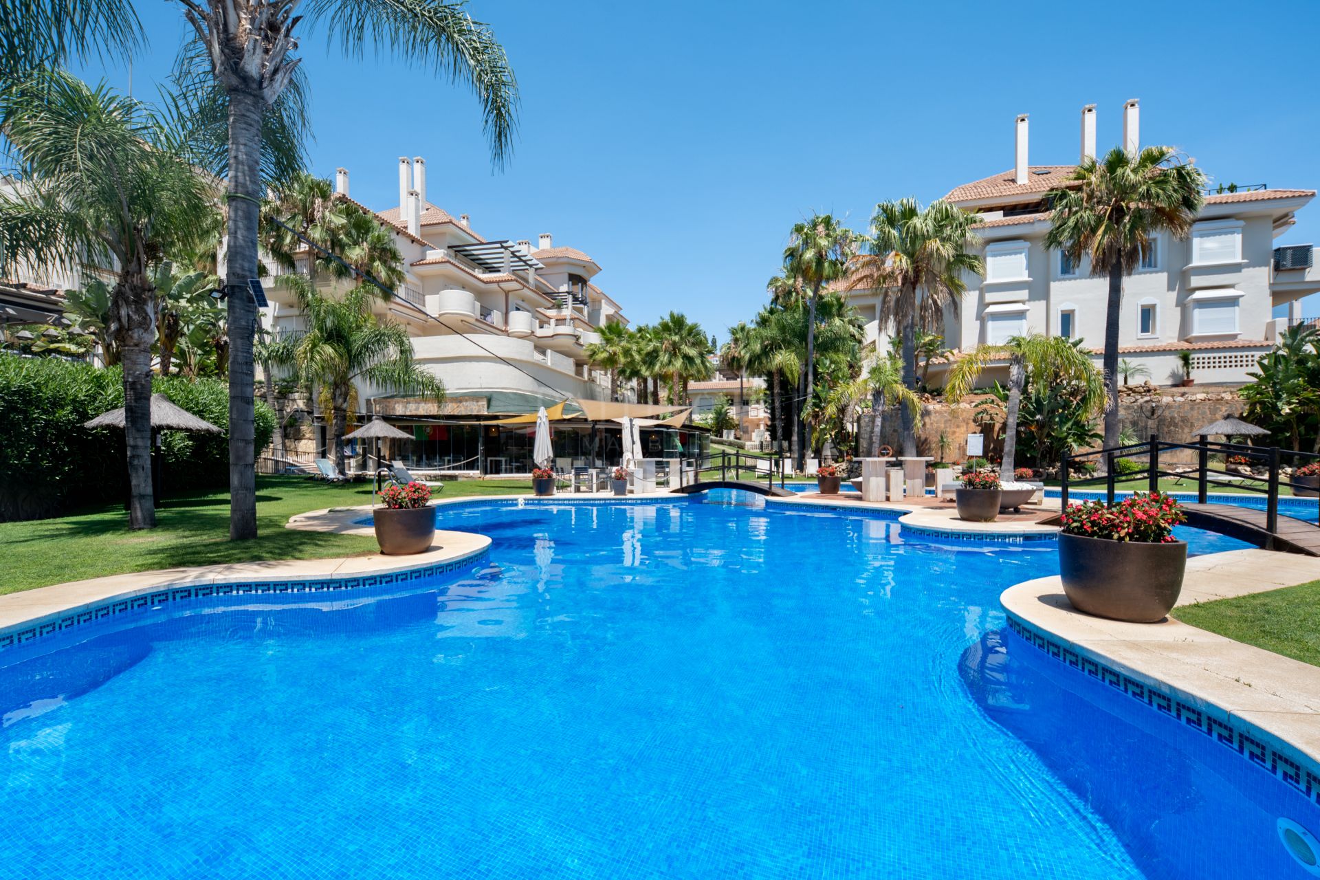 South-Facing Three-Bedroom Penthouse with Sea and Mountain Views