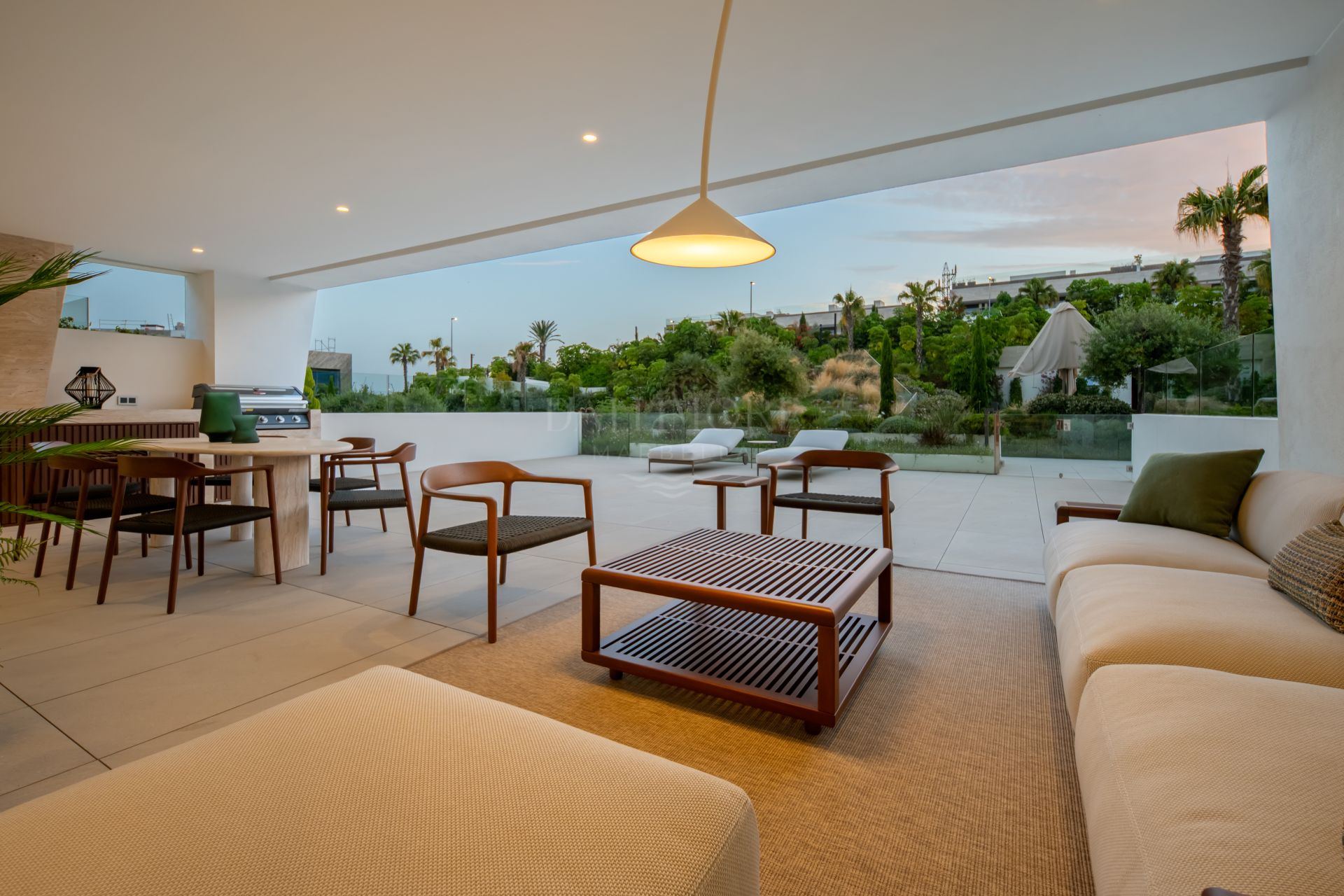 Fendi Casa Four-Bedroom Duplex with Expansive Terraces