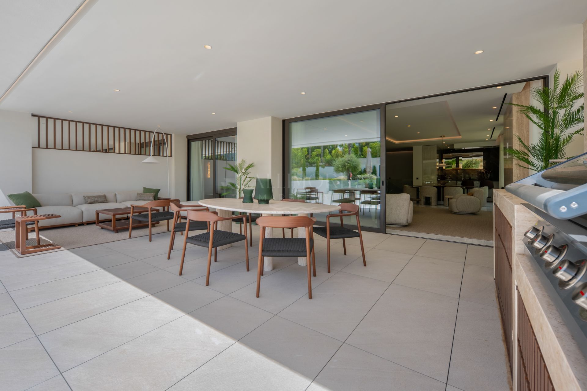 Fendi Casa Four-Bedroom Duplex with Expansive Terraces