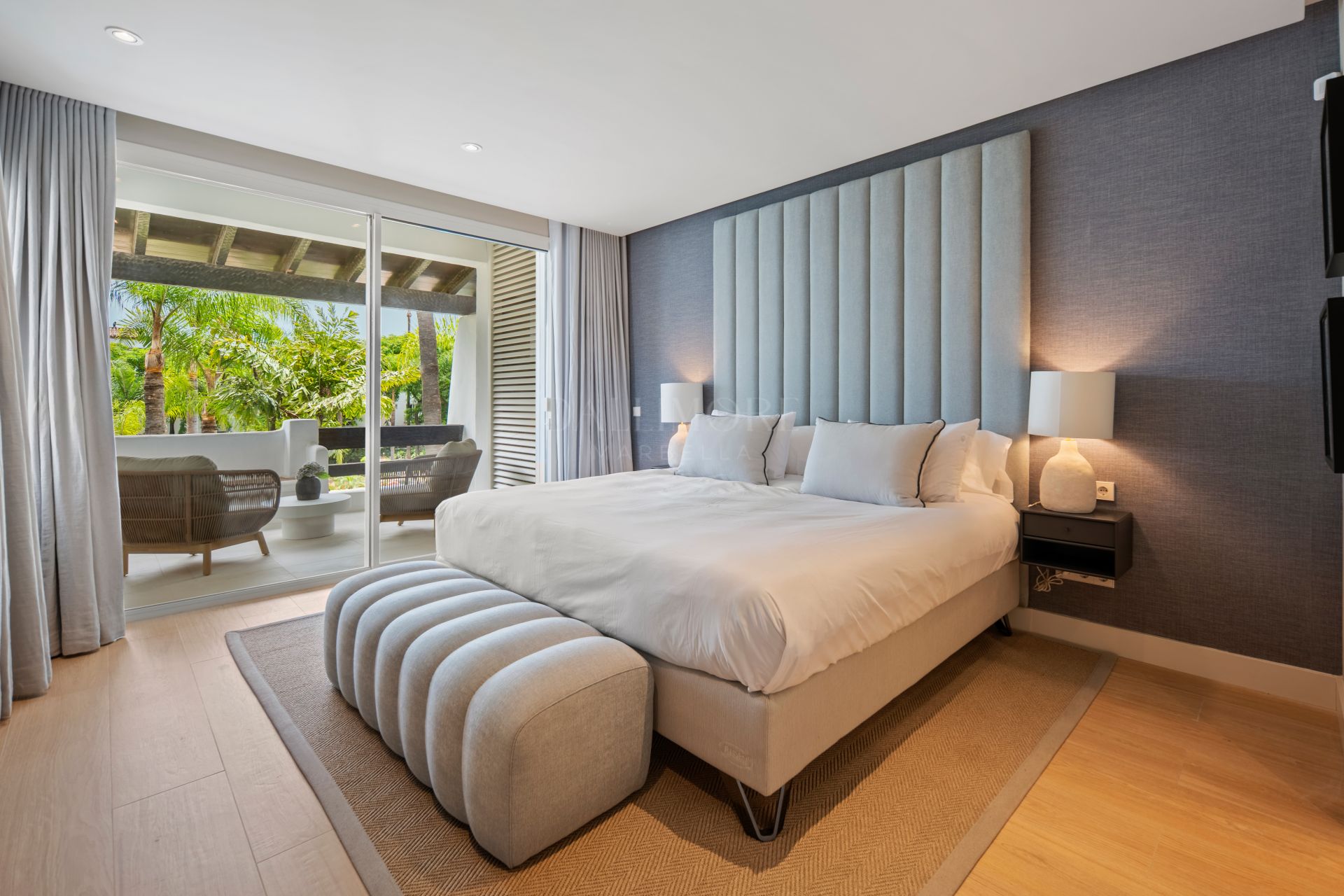 Three-Bedroom Beachside Apartment on Marbella's Golden Mile