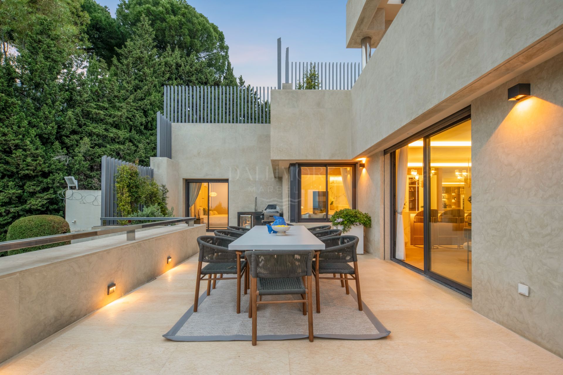 South-Facing Five-Bedroom Residence with Expansive Terraces