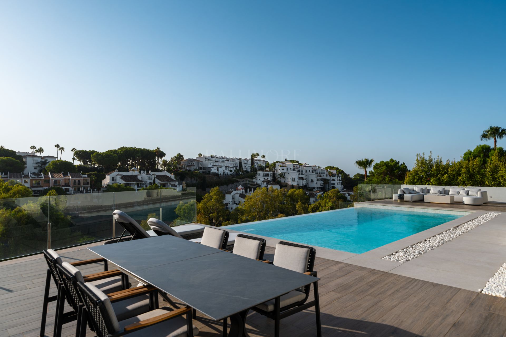 Contemporary Villa with Wellness Suite and Infinity Pool