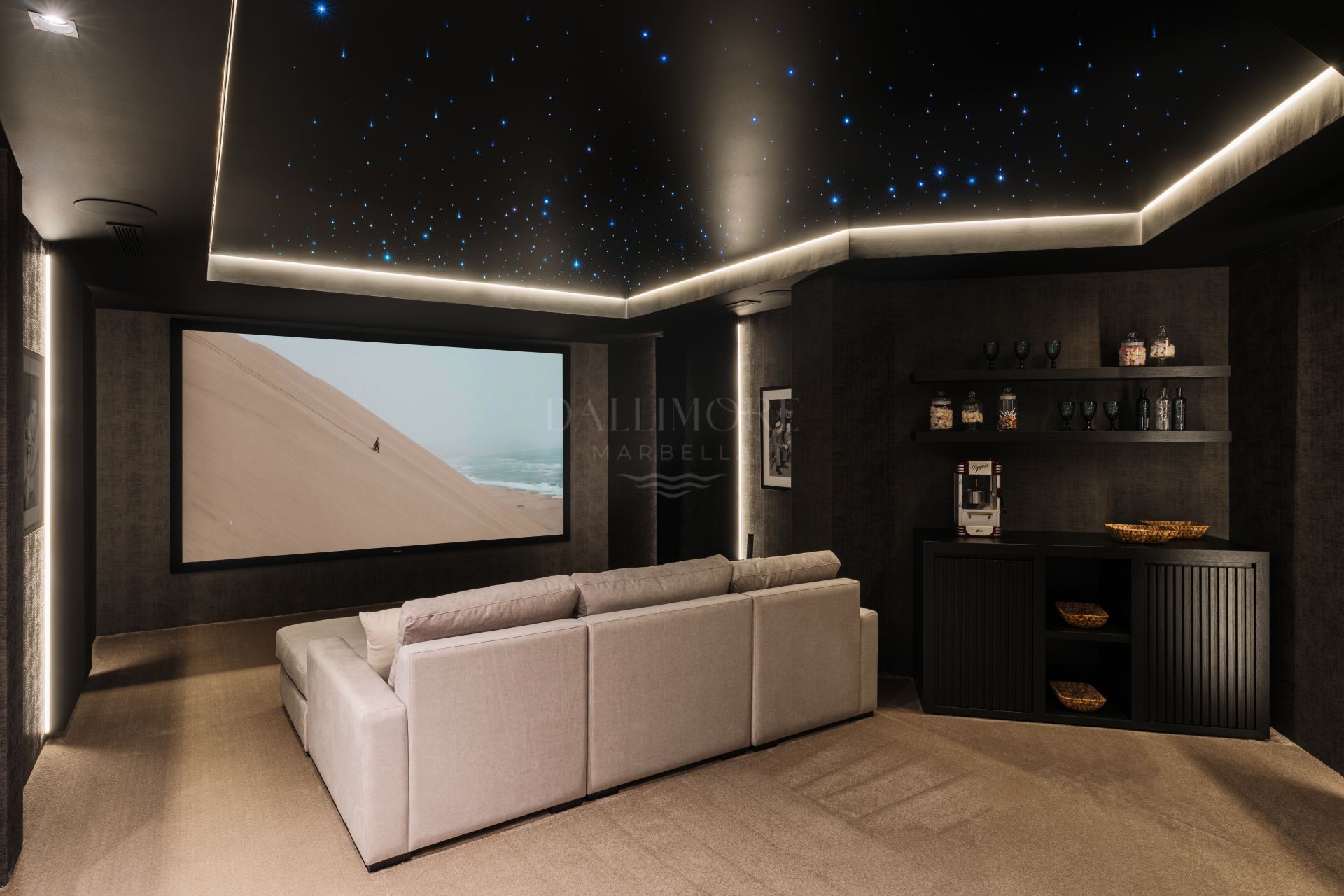 Contemporary Villa with Wellness Suite and Infinity Pool