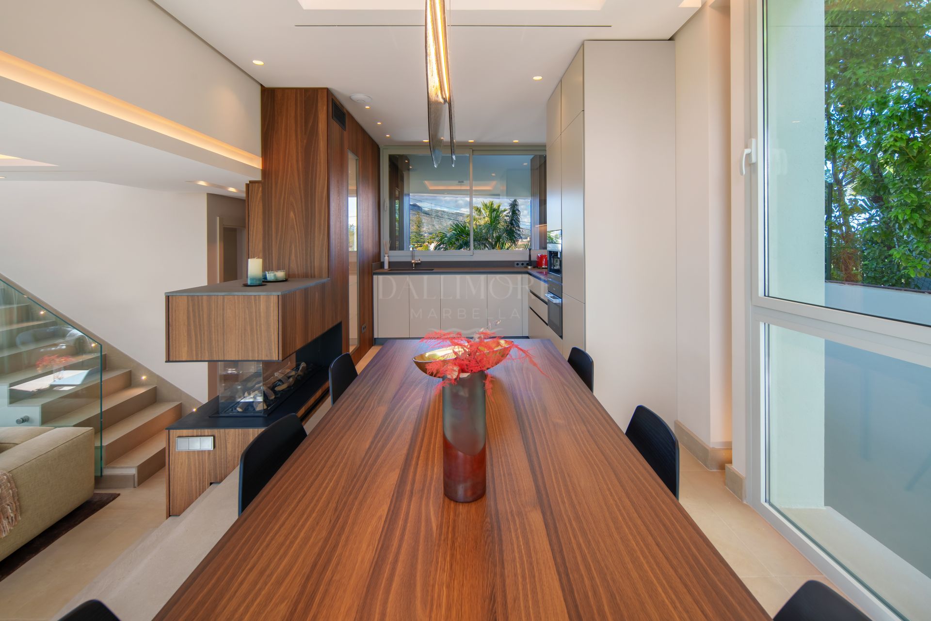 Villa contemporánea de cuatro dormitorios con vistas panorámicas