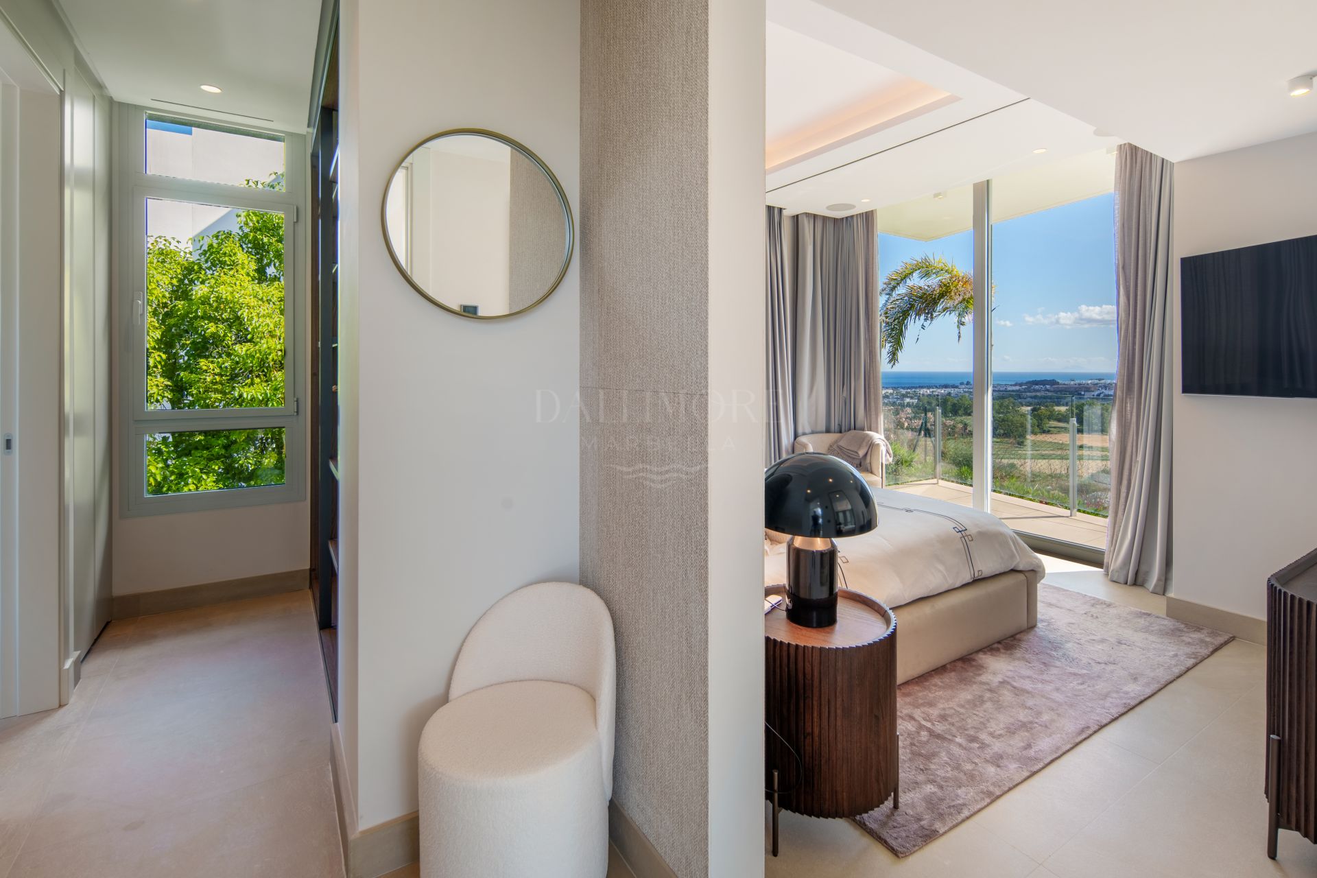 Villa contemporánea de cuatro dormitorios con vistas panorámicas