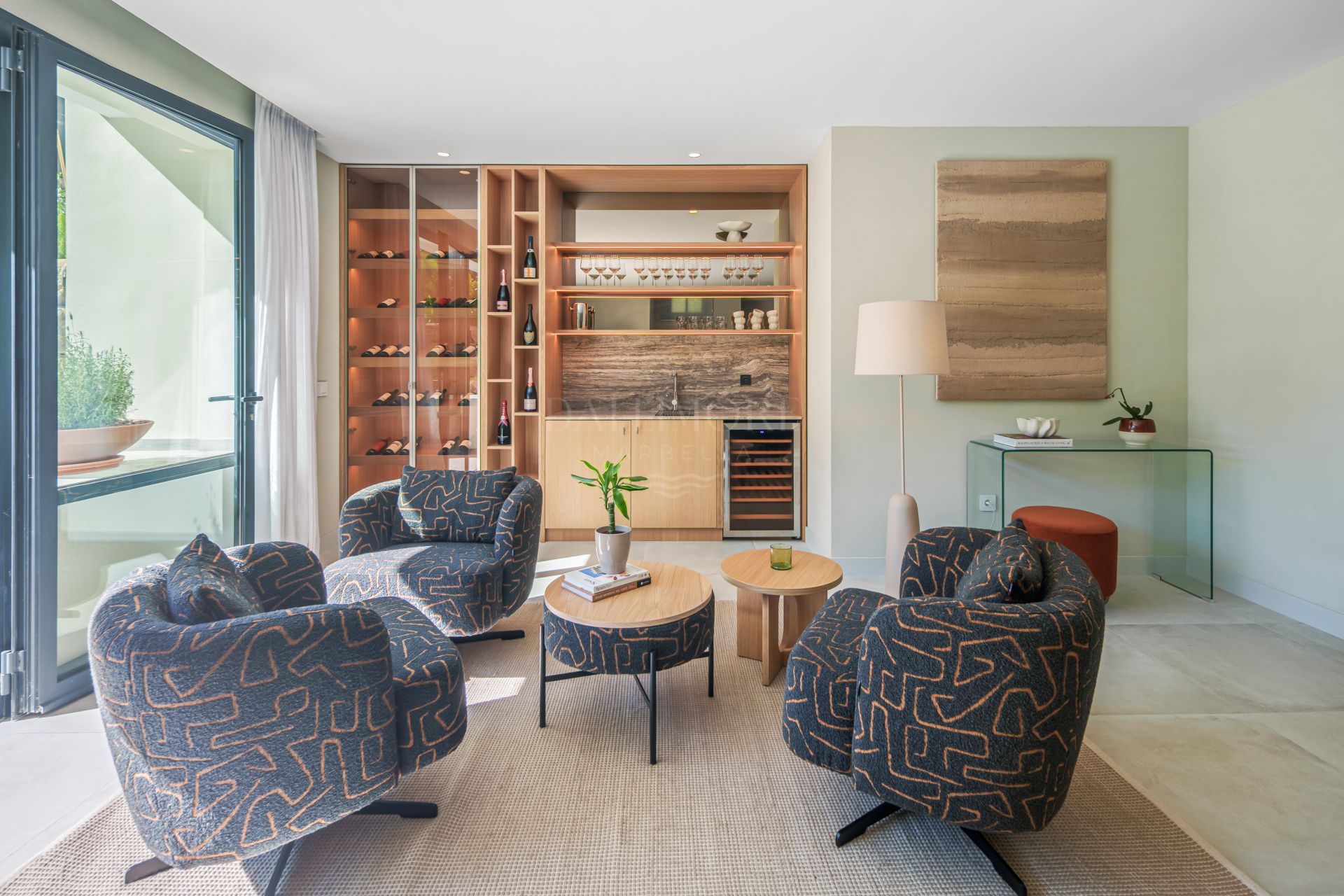 Contemporary Villa With Tropical Gardens And Solarium