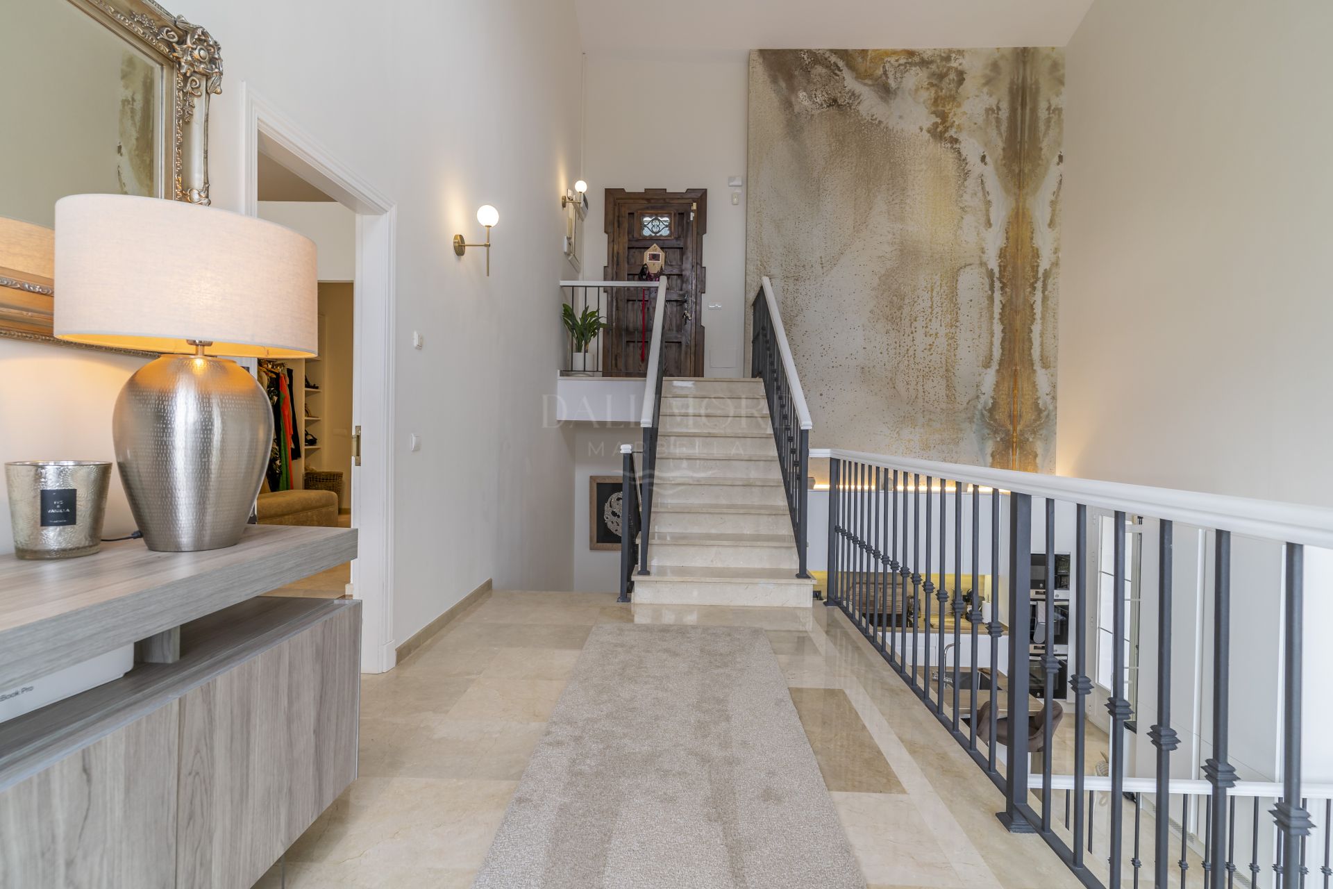 Stunning Fully Renovated 4-Bedroom Villa with Panoramic Views in Sierra Blanca Country Club