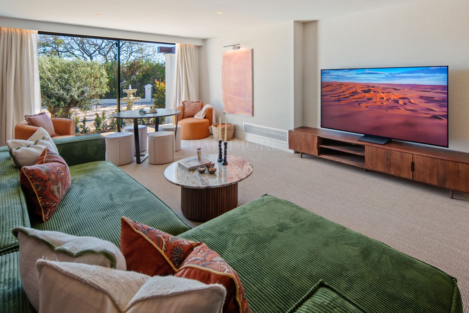 Five Bedroom Frontline Golf Villa In Nueva Andalucía